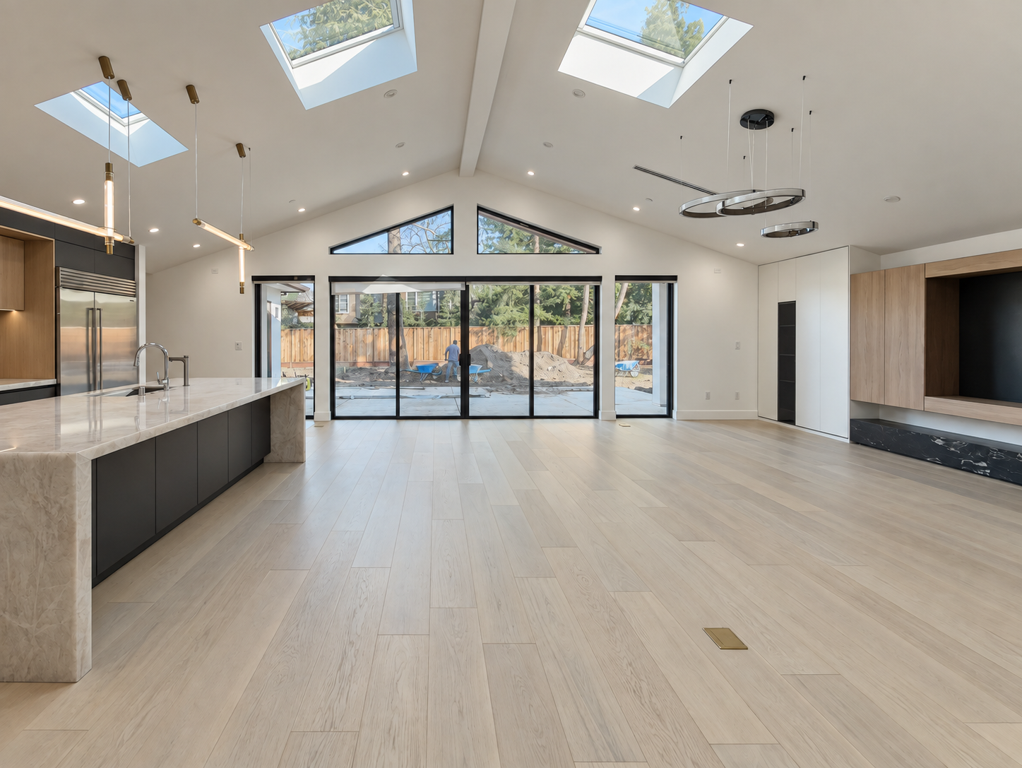 palo-alto-residence-living-room-05.png