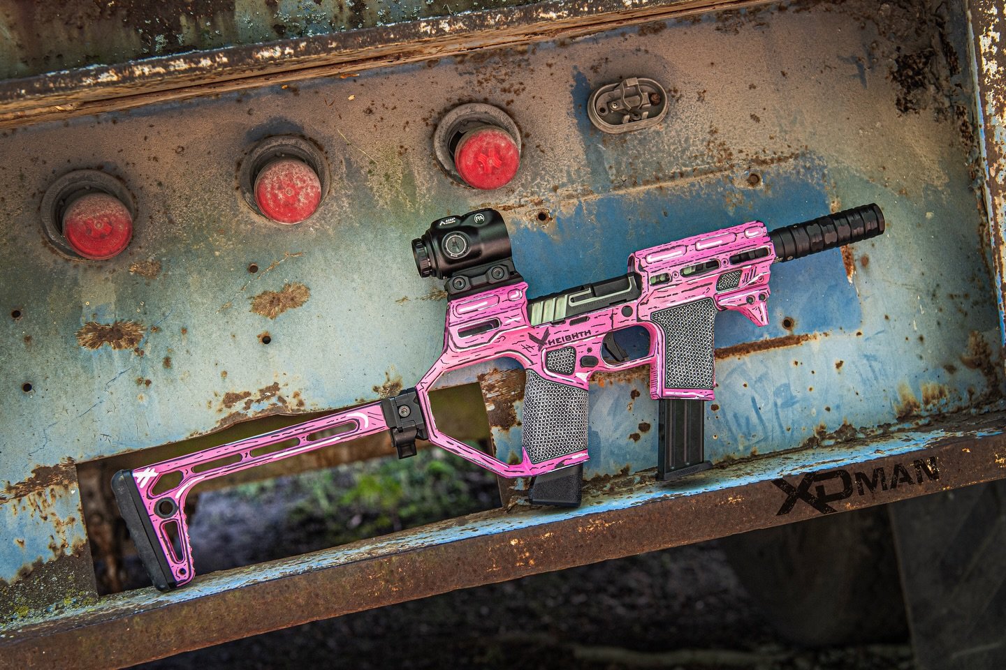 The @heighthdefense @springfieldarmoryinc Echelon chassis turned out fantastic, I was going for the comic book look 👀 for something that was different for my collection of toys. The @primaryarmsonline optic and @jkarmament suppressor finish this pro