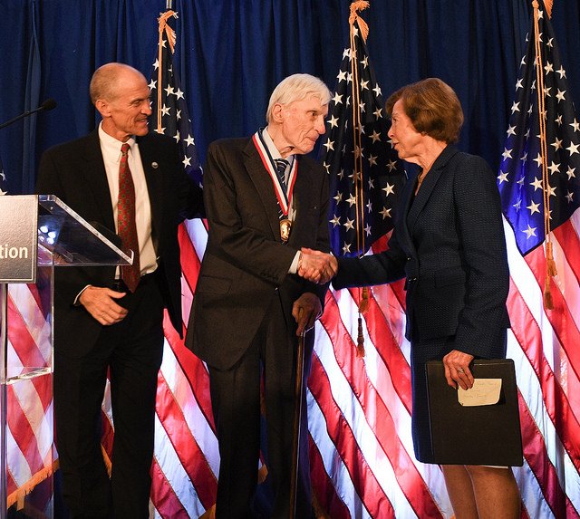 John Warner 2018 Medal for Distinguished Public Service — Ford