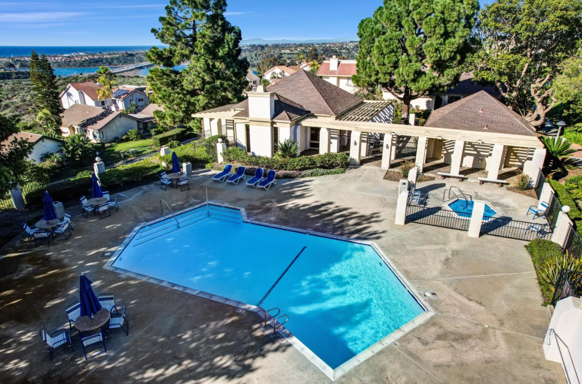 swimming pool amenity.png