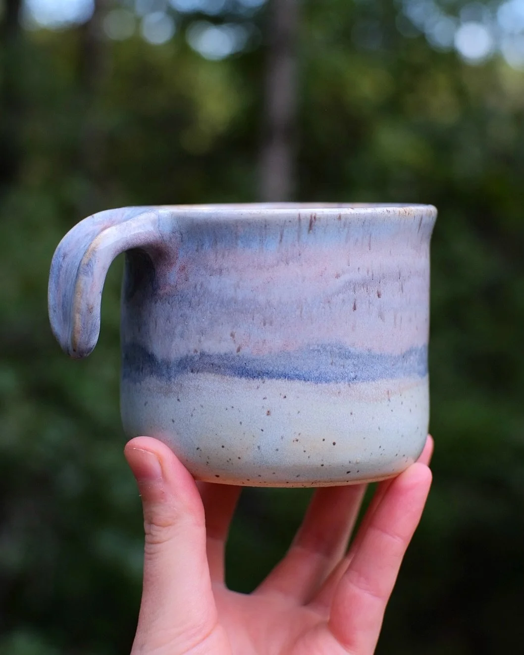 My August babies 💓✨

There&rsquo;s no runt in this litter- I&rsquo;m so in love with them all!! 

Some of these already have homes waiting for them, but a few will be available at my next market sale on Saturday, September 13th 🫶🏼

#handmadepotter