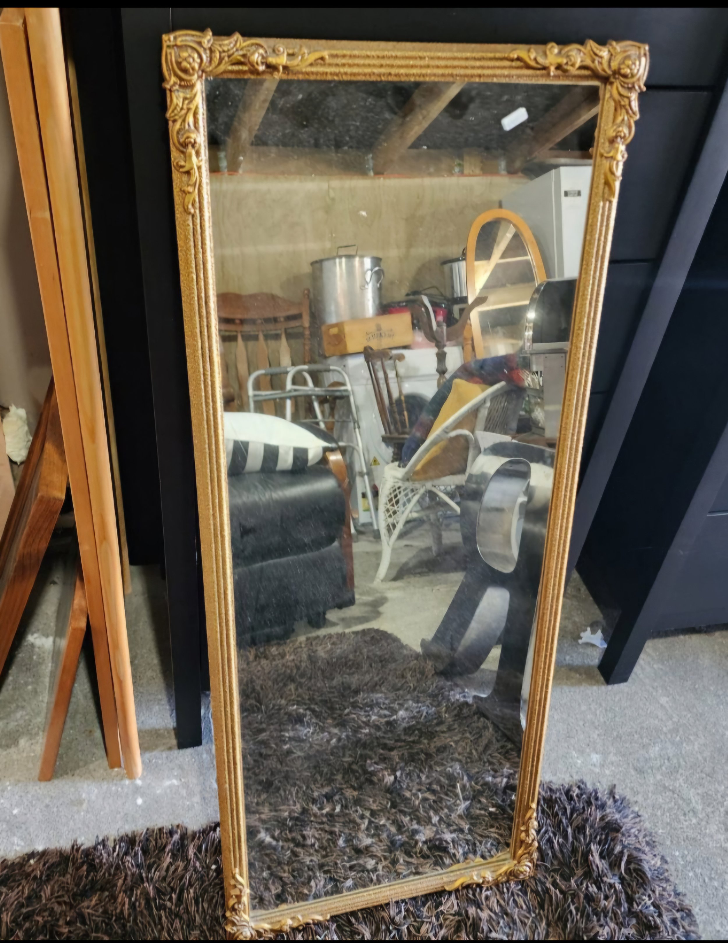 gold frame mirror