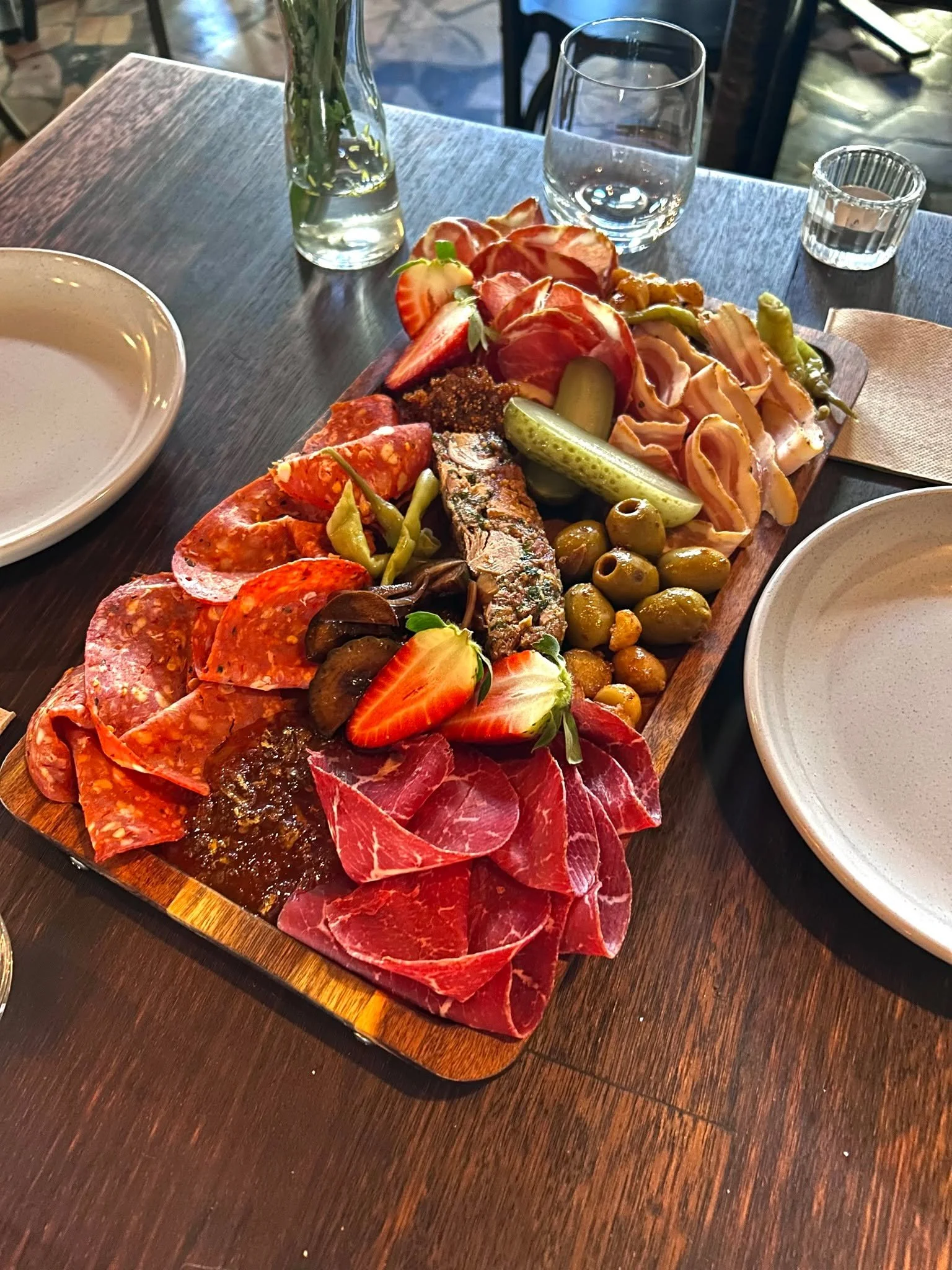 Psst.. Have you heard about our charcuterie selection? Housemade Terrines, Pickles, Jams, Candied nuts. Everything we know you'll love!
-
-
-
-
#toilandtrouble #toilandtrouble3057
#melbourne #melbournefood #melbournefoodguide #melbournerestaurants #m