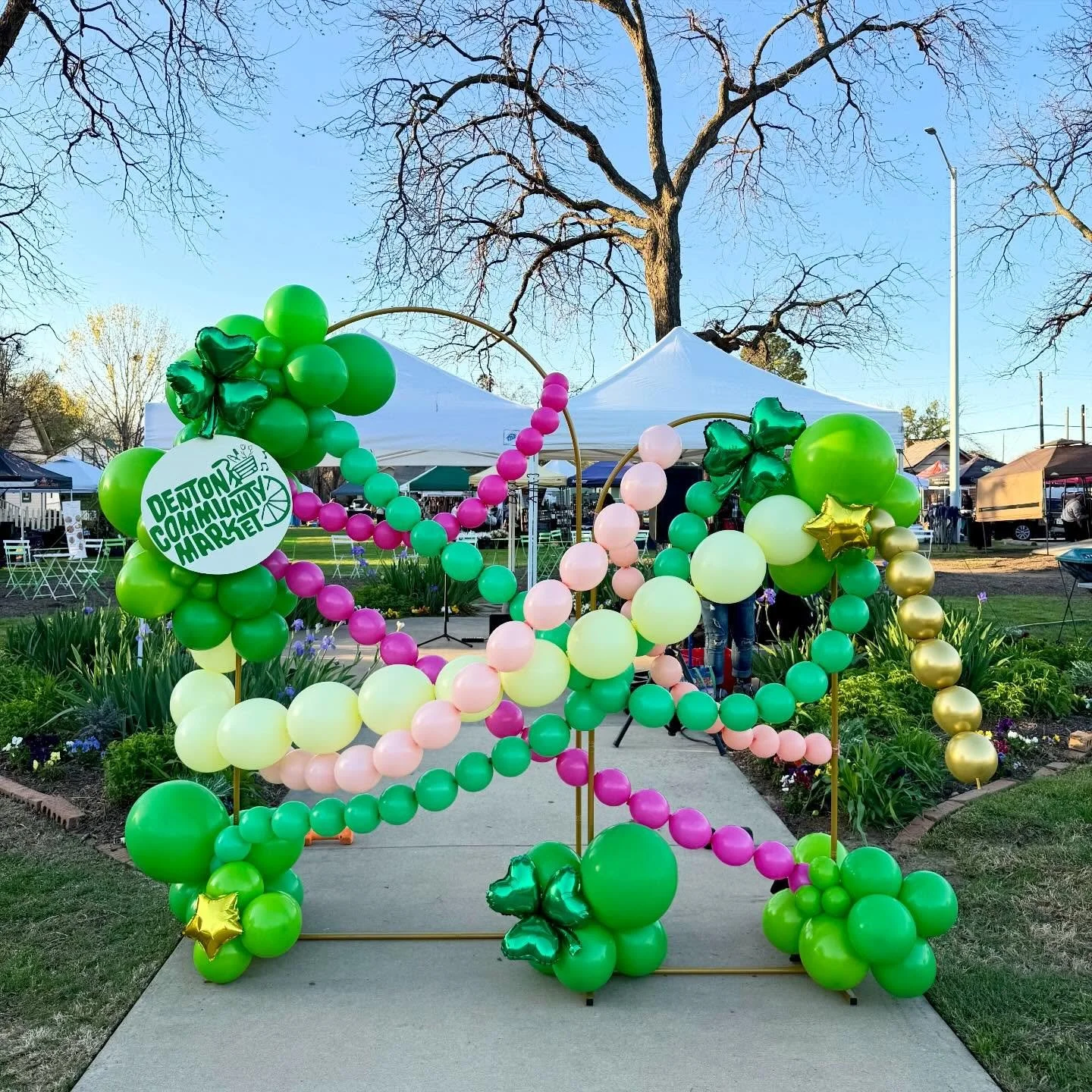 Kicking off St Paddy&rsquo;s Day weekend with Opening Day at @communitymarket 🍀🌈✨