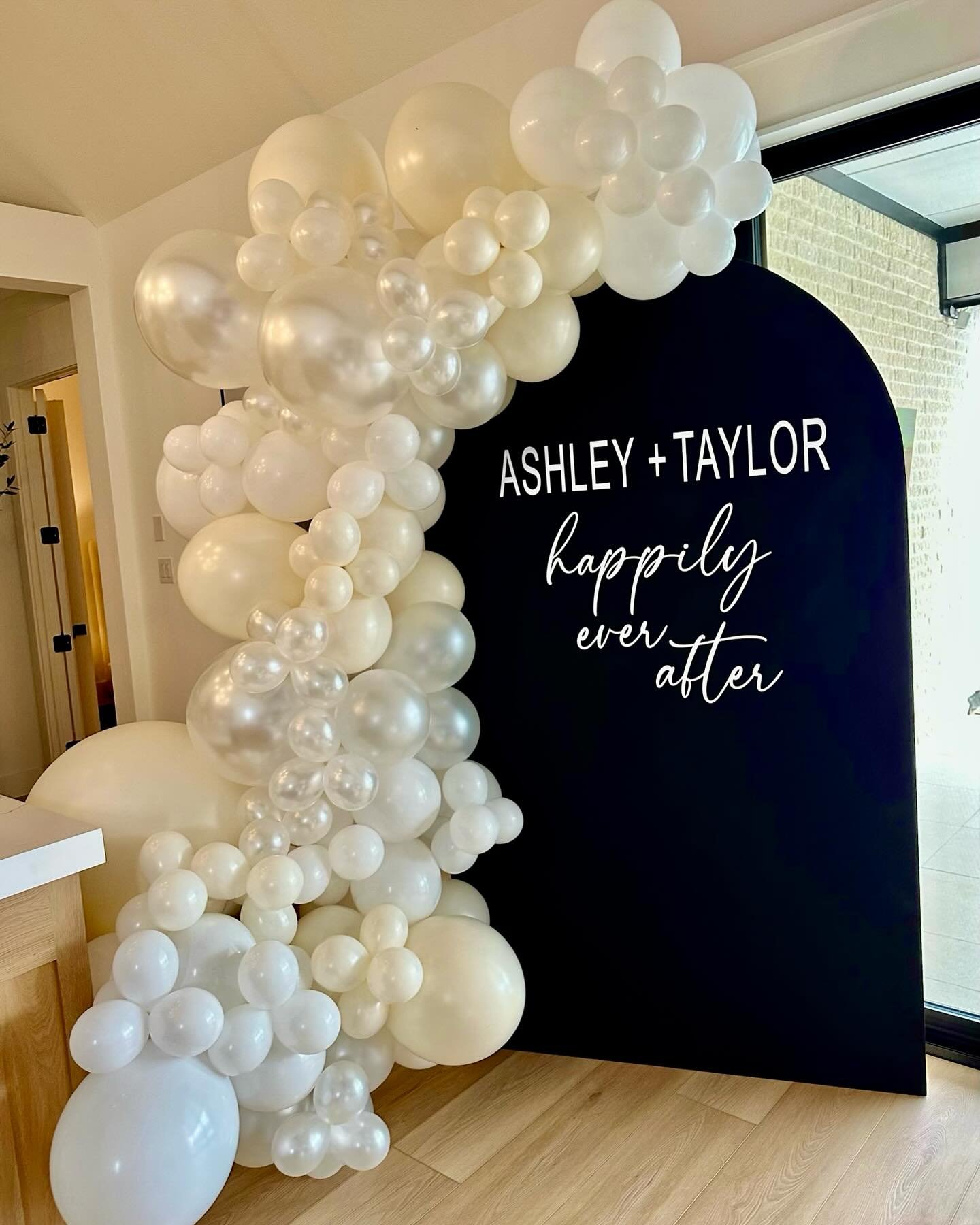 7x4 wood arch backdrop with vinyl and 10-12 ft balloon garland