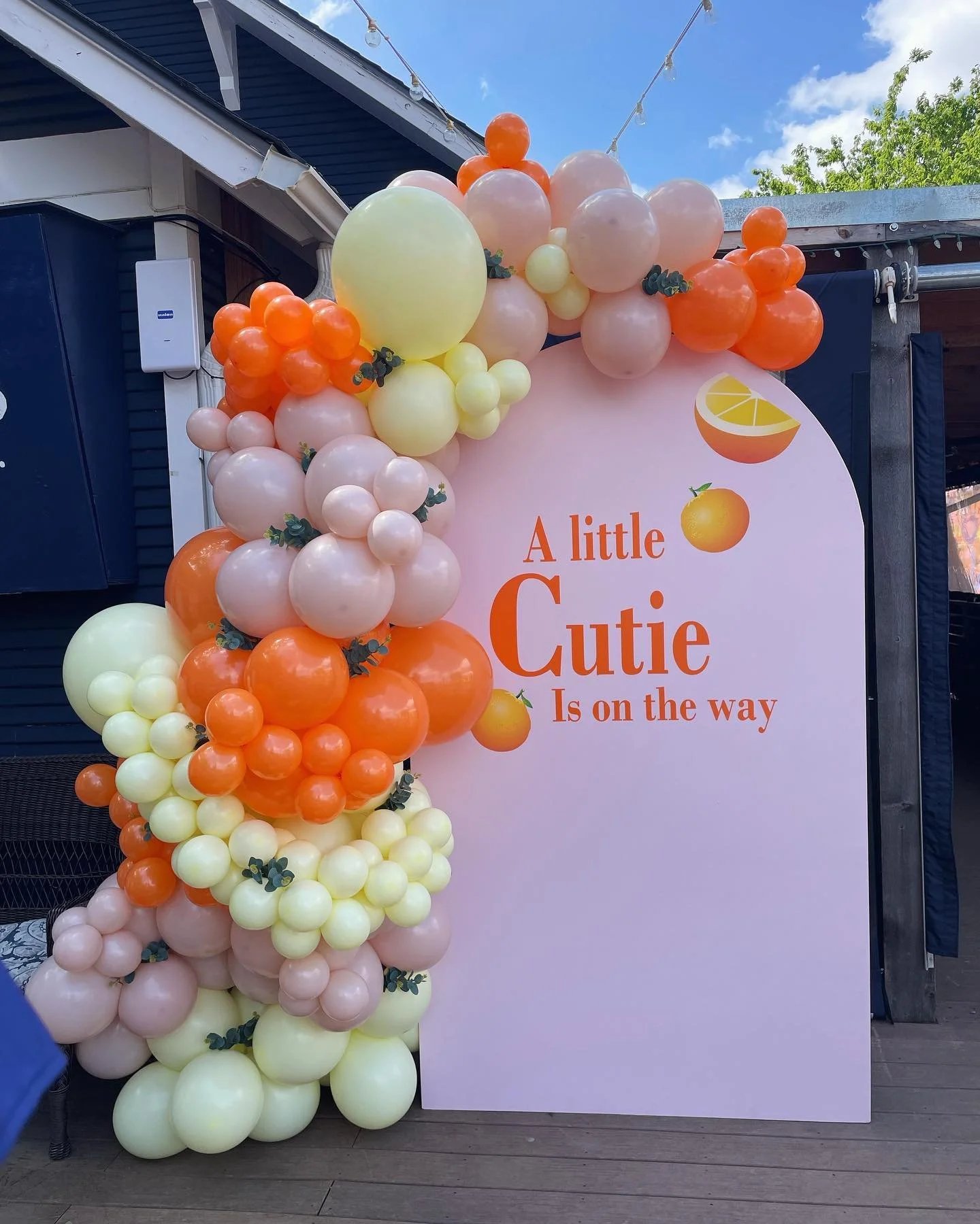 7x4 wood arch backdrop with vinyl and 8-10 ft balloon garland with greenery