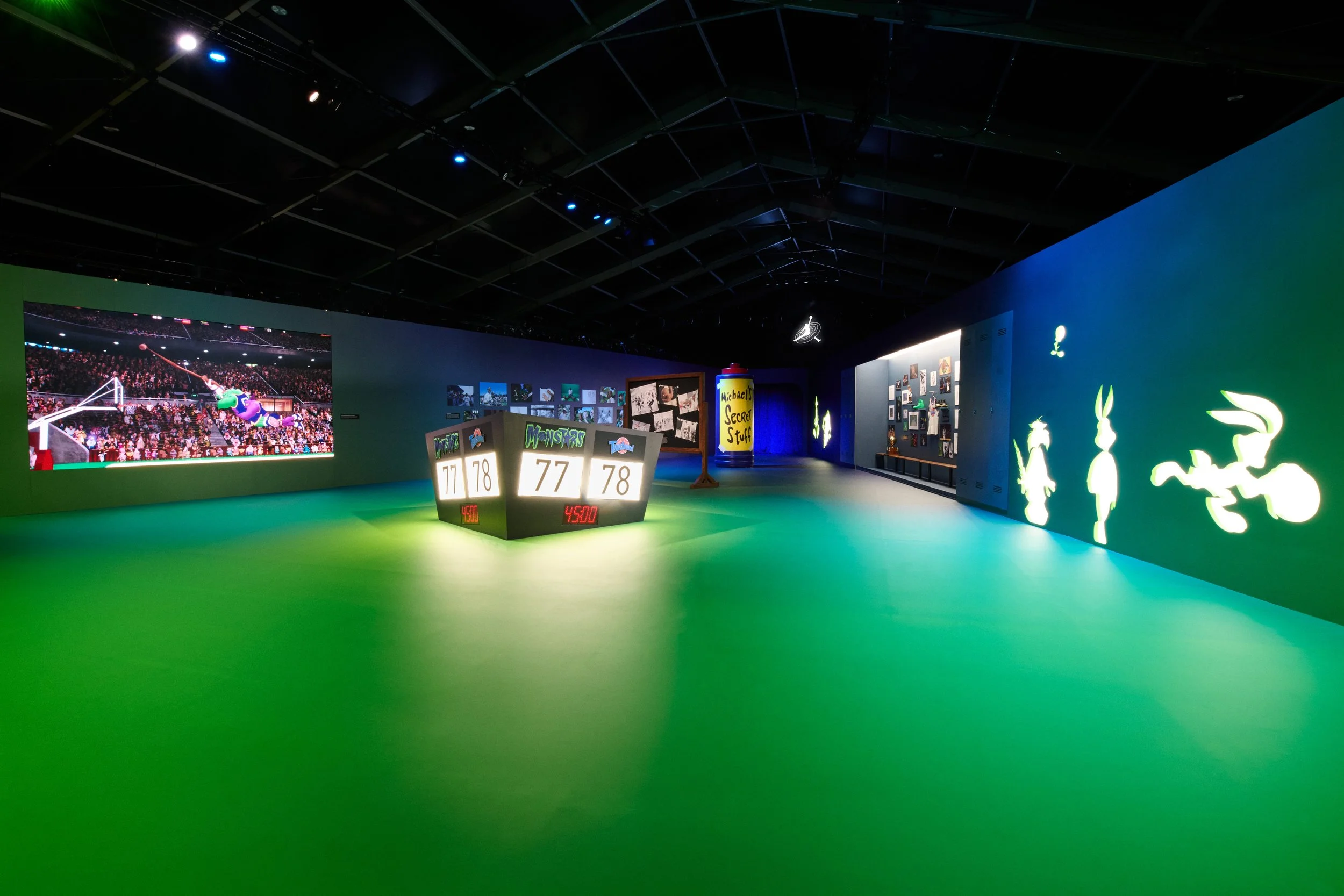 Jordan_SpaceJam_Interior_01.jpg