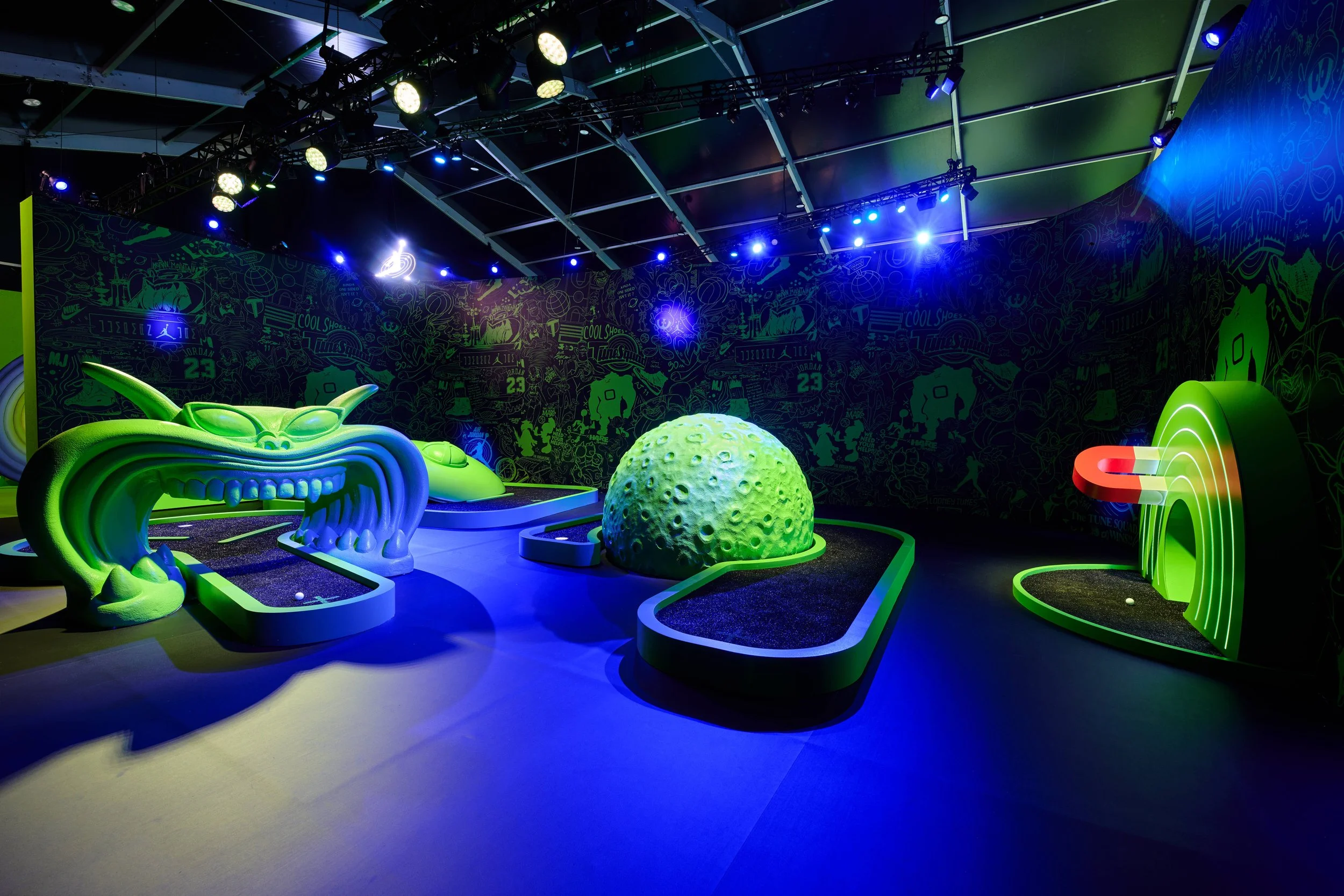 Jordan_SpaceJam_Interior_22.jpg