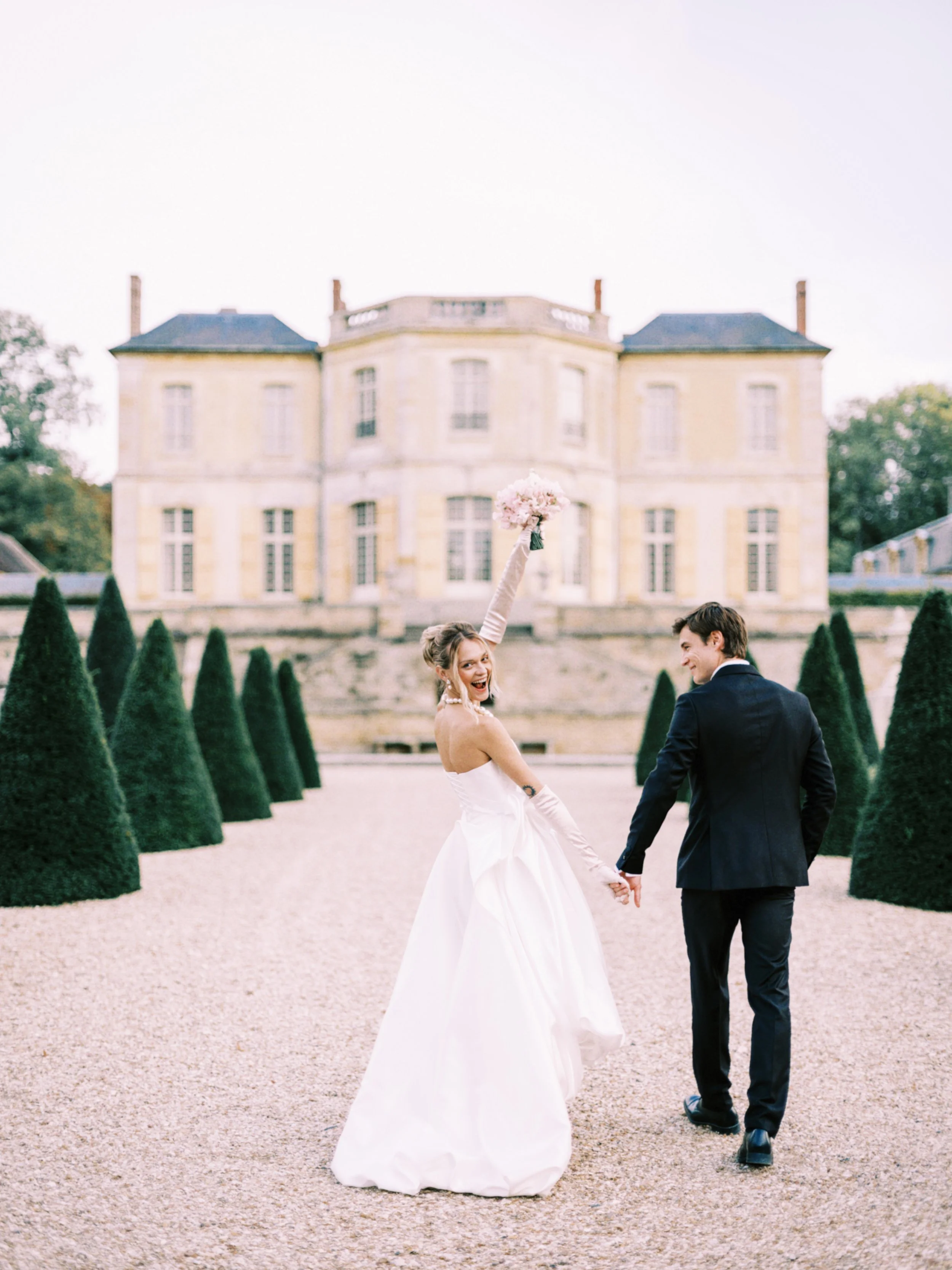 Vita_Vincent_Chateau_de_Villette_Wedding-199.jpg
