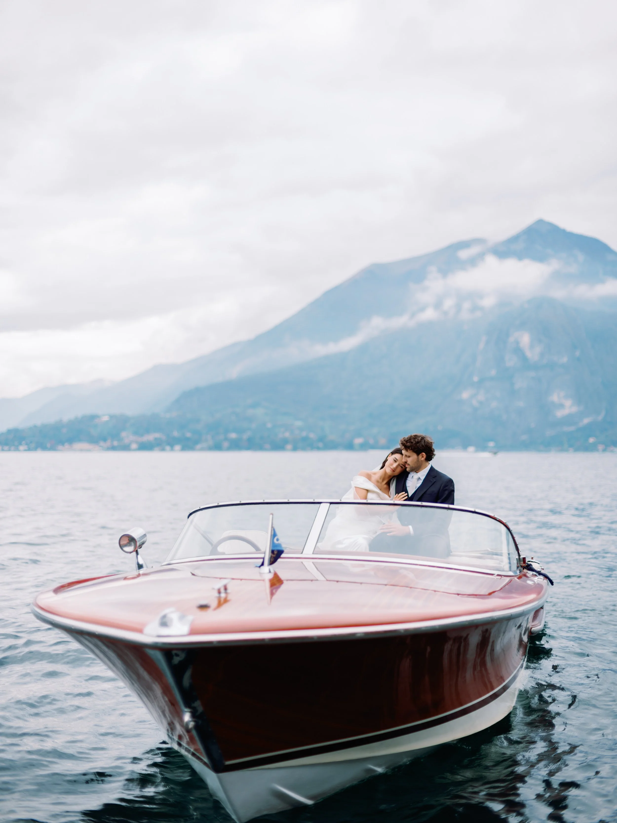 Margherita_Andrea_Villa_Monastero_Lake_Como_Wedding-16.jpeg