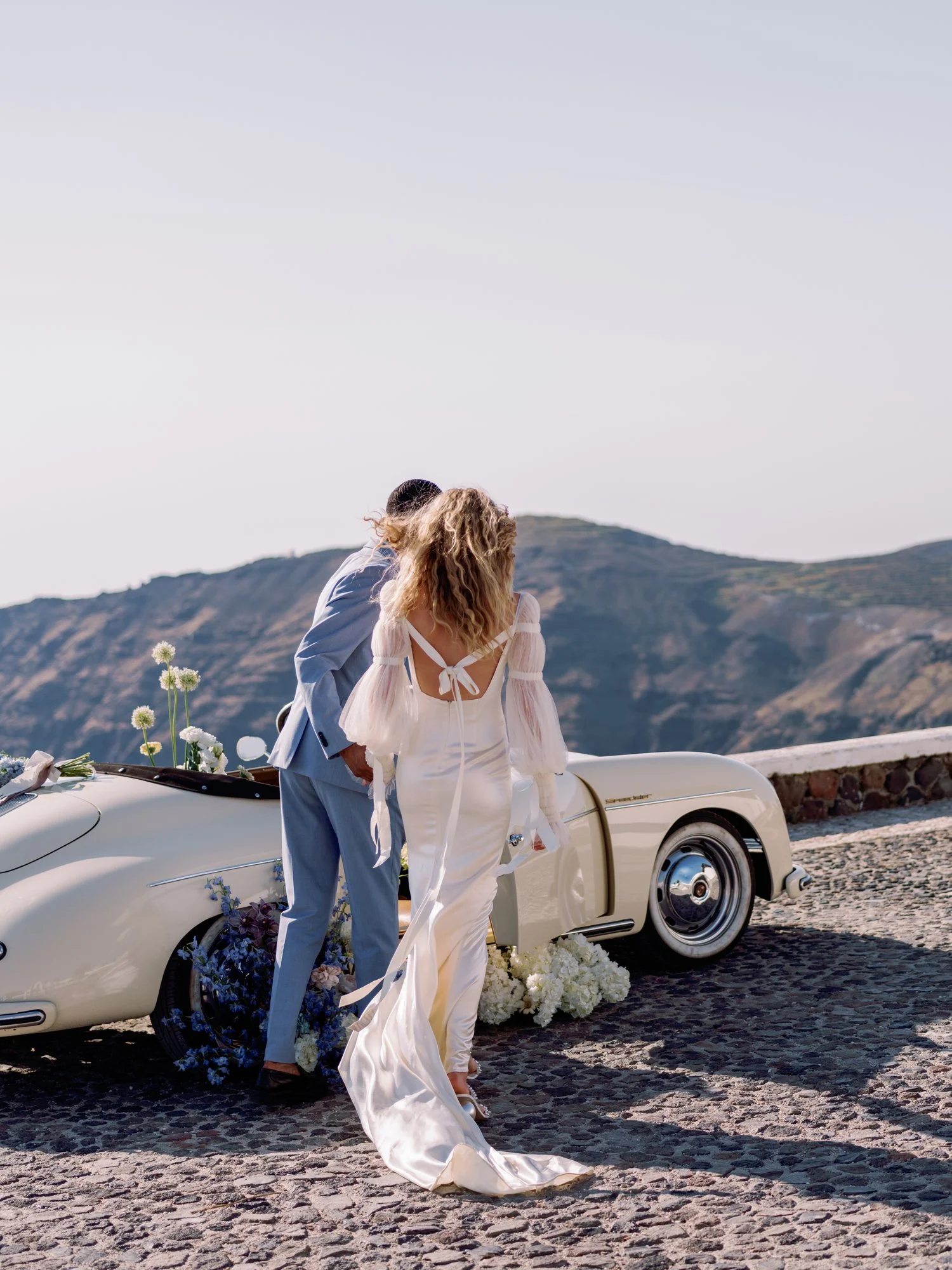 Santorini_Greece_Wedding-70.jpg