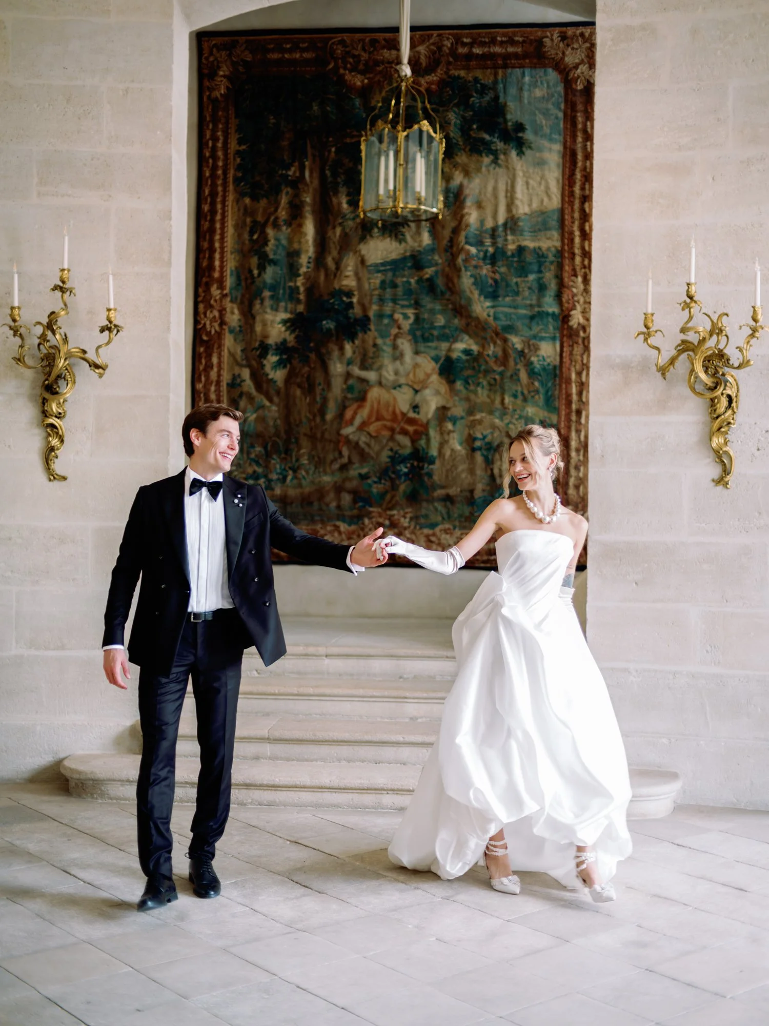 Vita_Vincent_Chateau_de_Villette_France_Wedding-81.jpg
