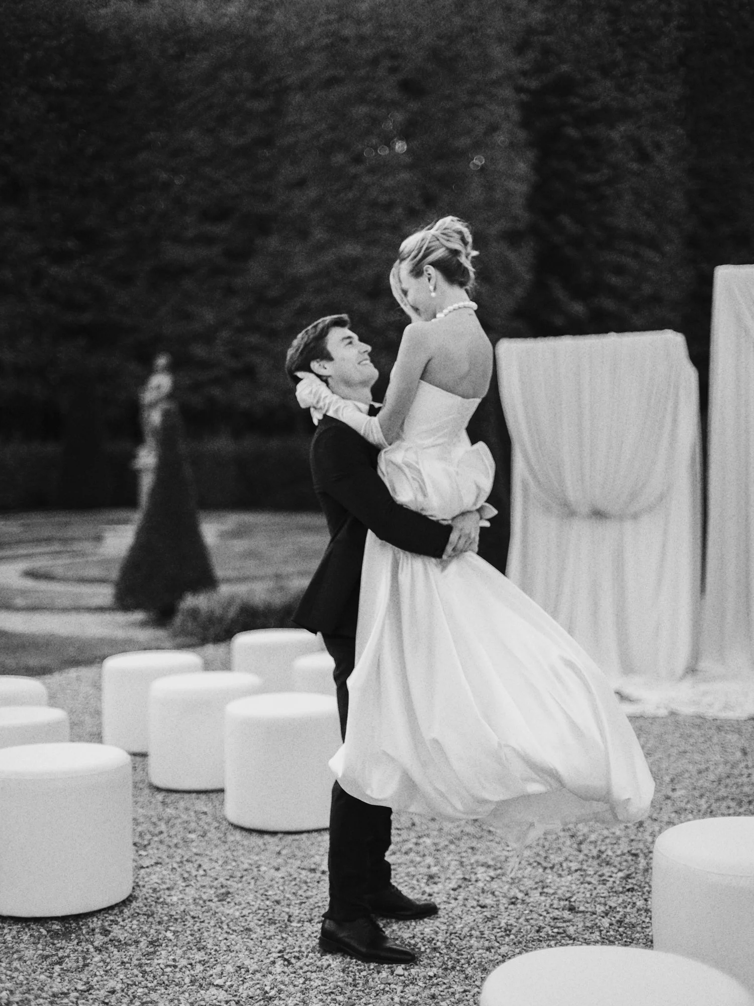 Vita_Vincent_Chateau_de_Villette_France_Wedding-140-2.jpg