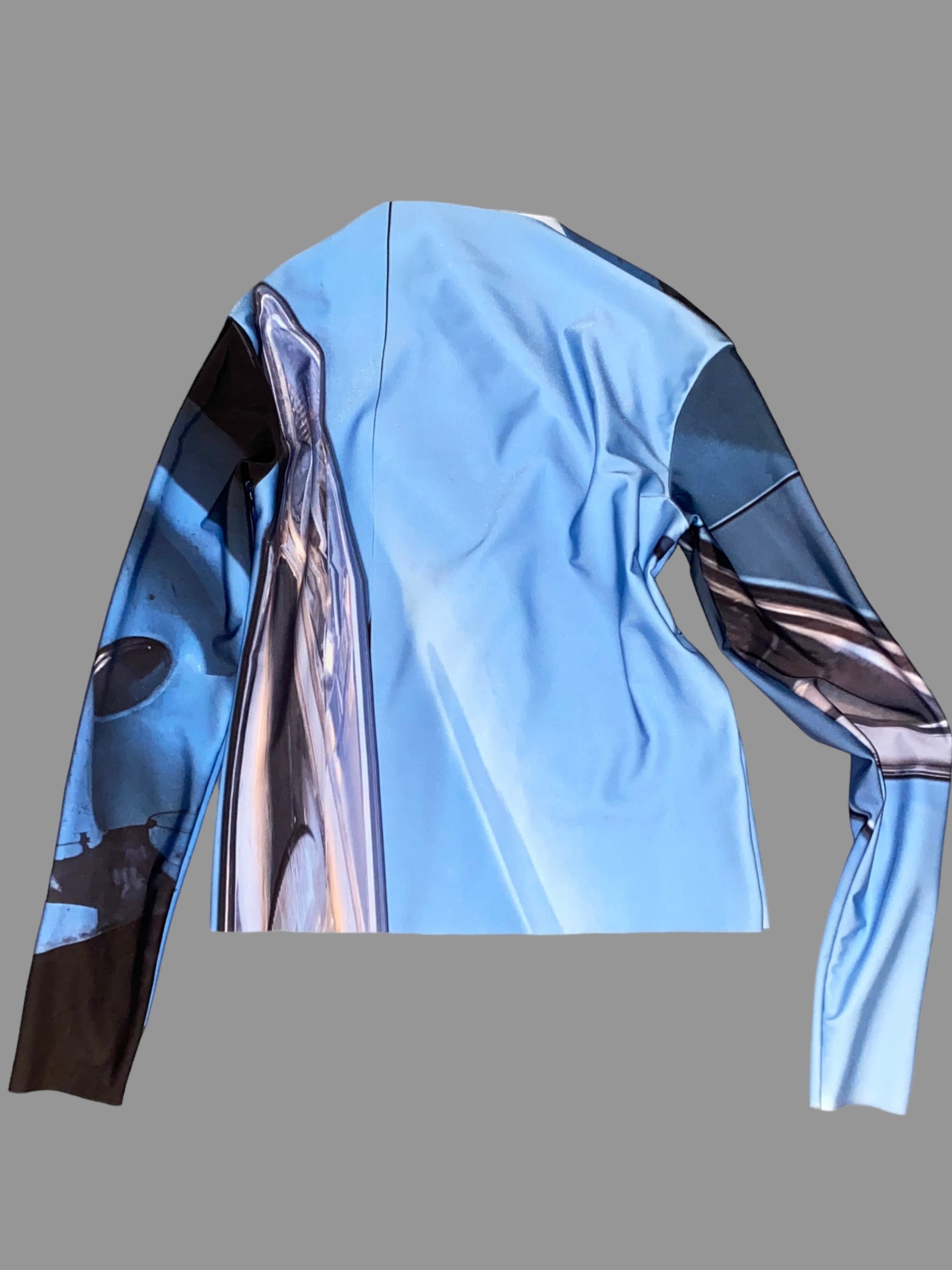 20240326_MM_liquid-car04-longsleeve.jpeg