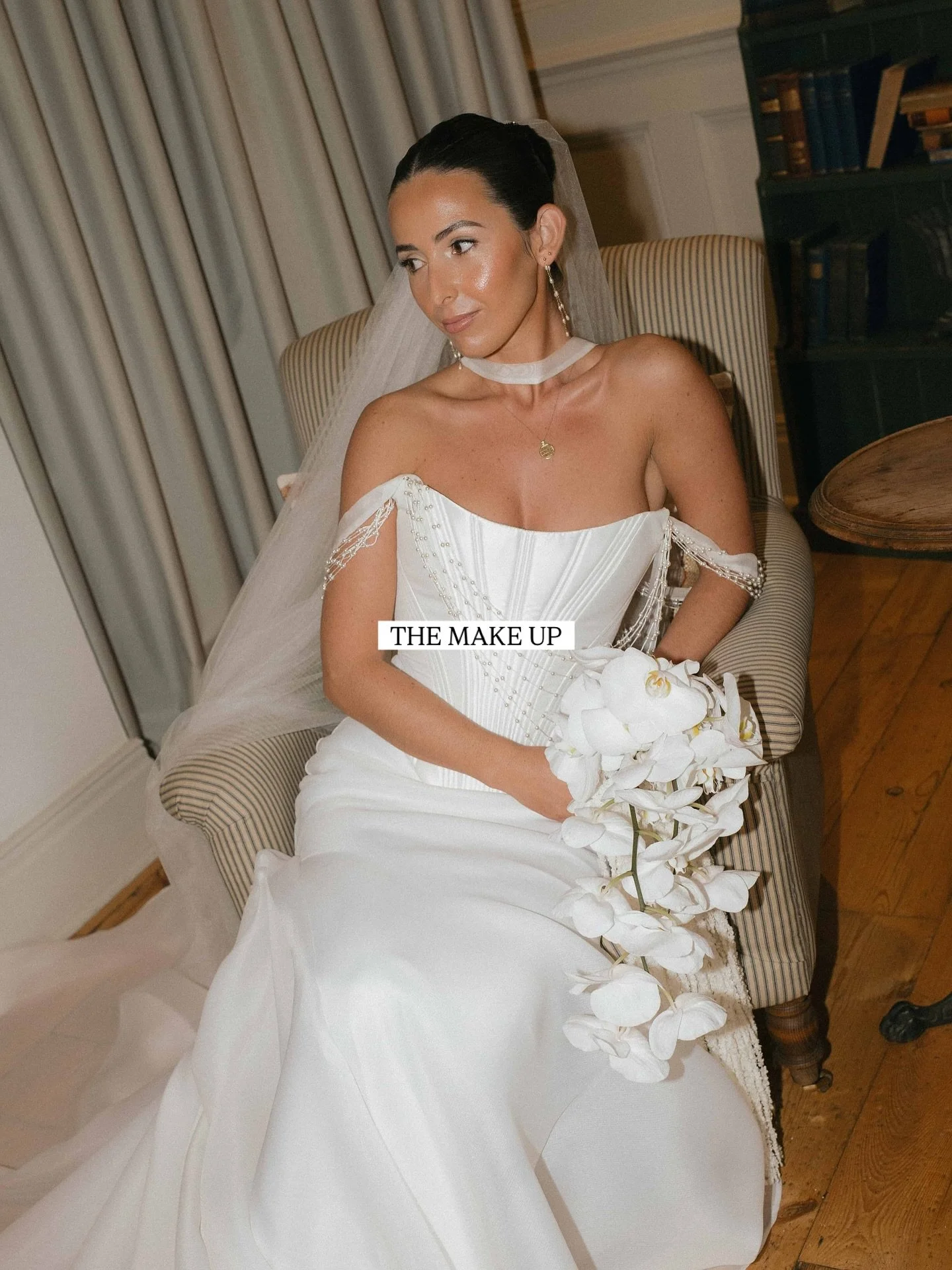 the make up ~> the products
swipe left for a glimpse at all the products used to create Nadia’s glowing bridal makeup ✨🪽
spot any favourites? ❤️‍🔥
#millbridgecourt #surreybride #weddingmakeup #weddingmakeupsurrey #bridalmakeupsurrey