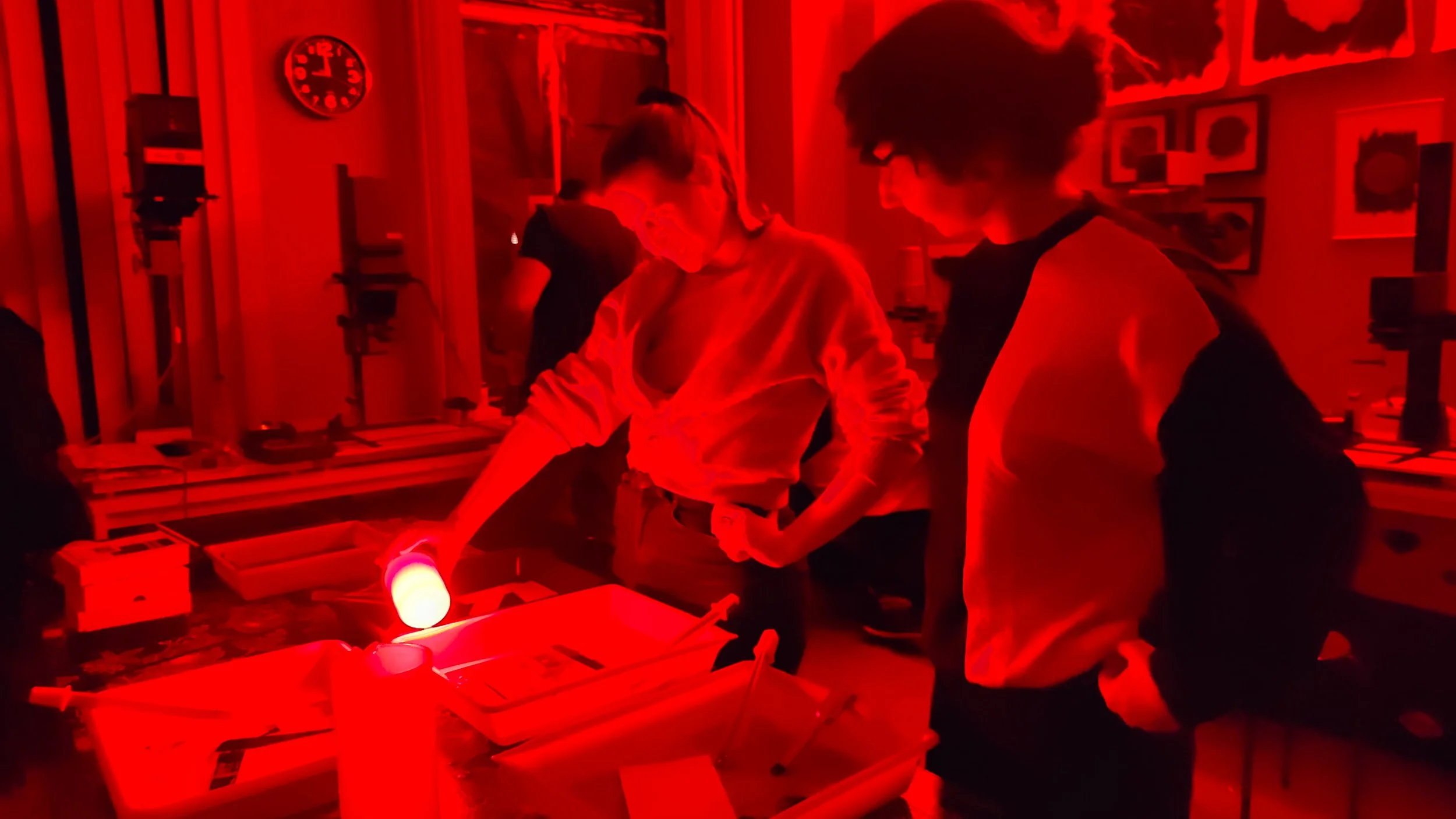 In the Darkroom of Co'Lab Brussels