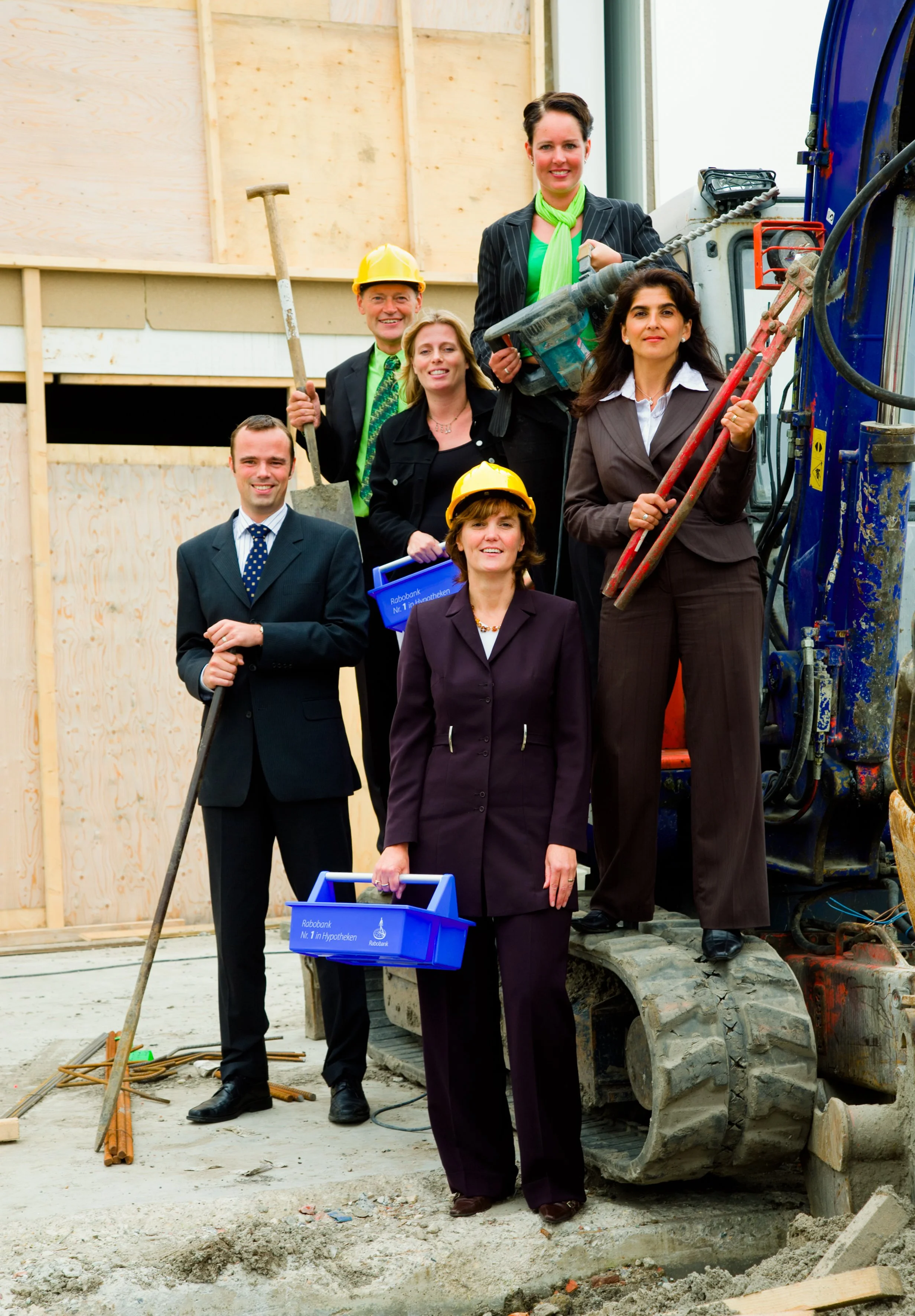 group shot of people on a building site