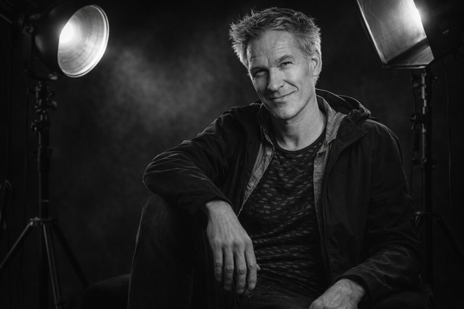 Portrait in the studio of photographer in Brussels Sander de Wilde