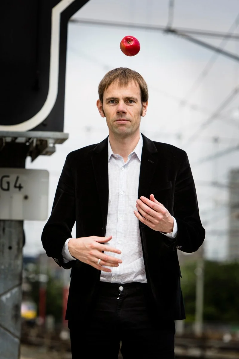 Portrait photography by Sander, he did this photoshoot in Brussels of  Dutch philosopher and speech writer for a Dutch newspaper.