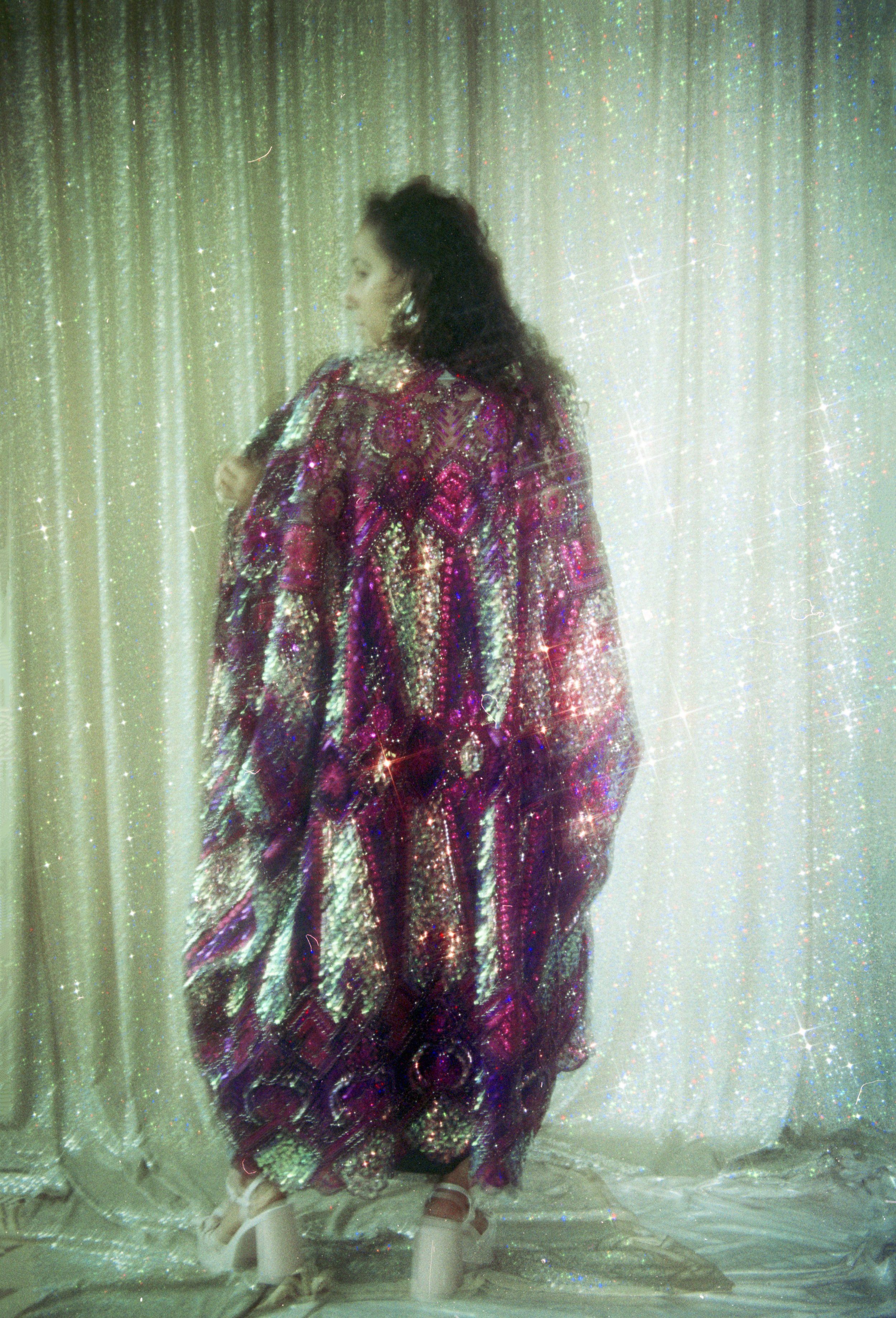 mahalia 00021.jpg