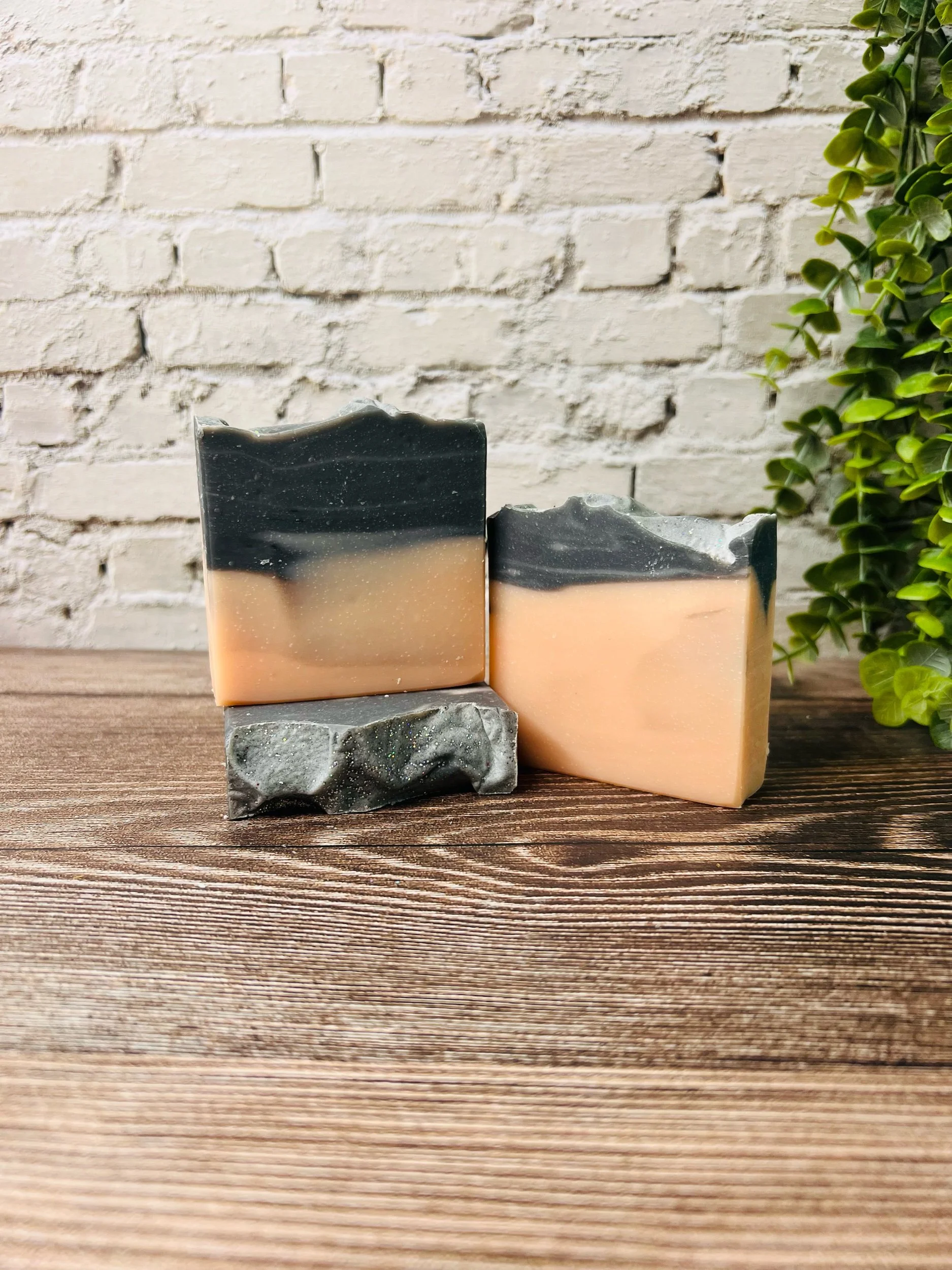 Cashmere Tallow Soap | Signature Scent- with Kaolin Clay & Activated Charcoal
