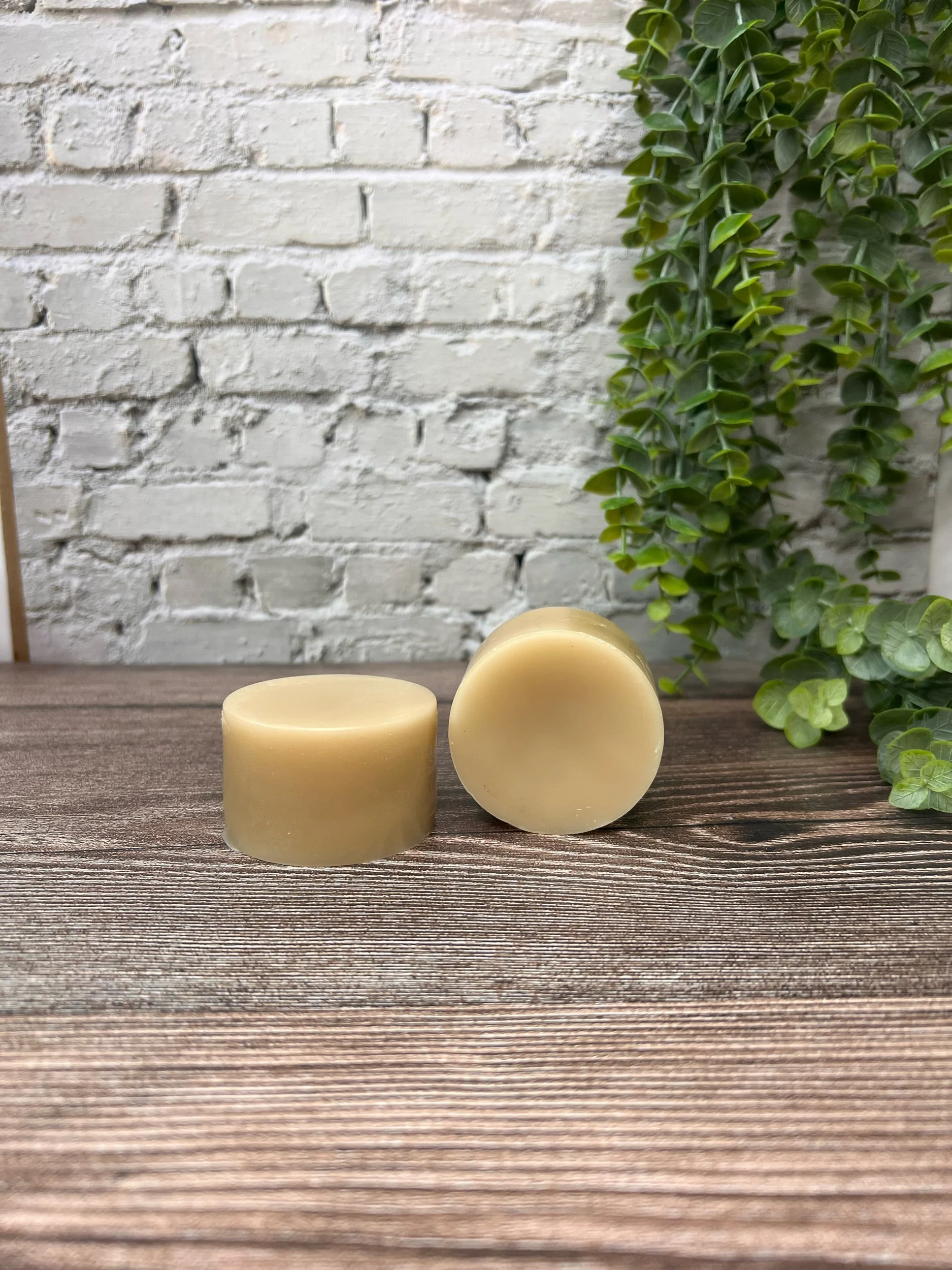 Conditioner/Shave Bar - Silky Smooth Hydration in a Solid Bar