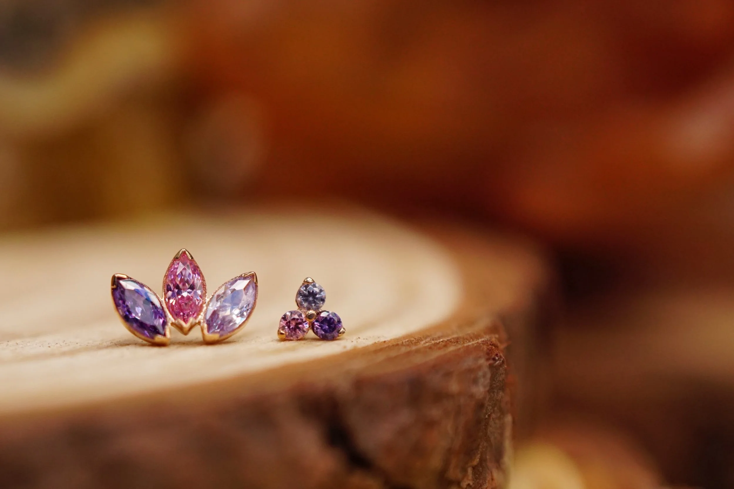 Did you know that we stock new jewelry on a weekly basis? These marquise fans &amp; trio clusters with pops of color are some of our new favorites ✨

#ceremonypiercing #workerowned #baltimorepiercing #safepiercing #anatometal