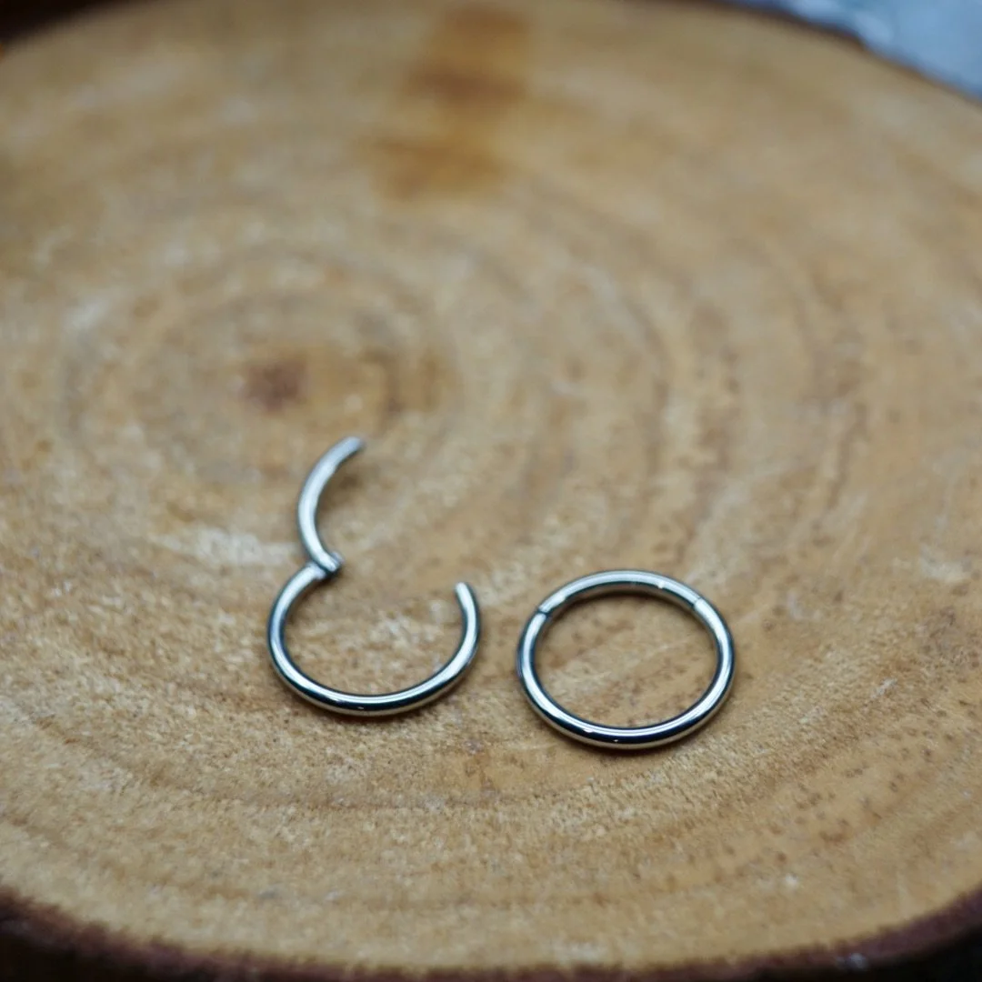 Clicker Ring by Clickerino — Ceremony Piercing & Fine Jewelry
