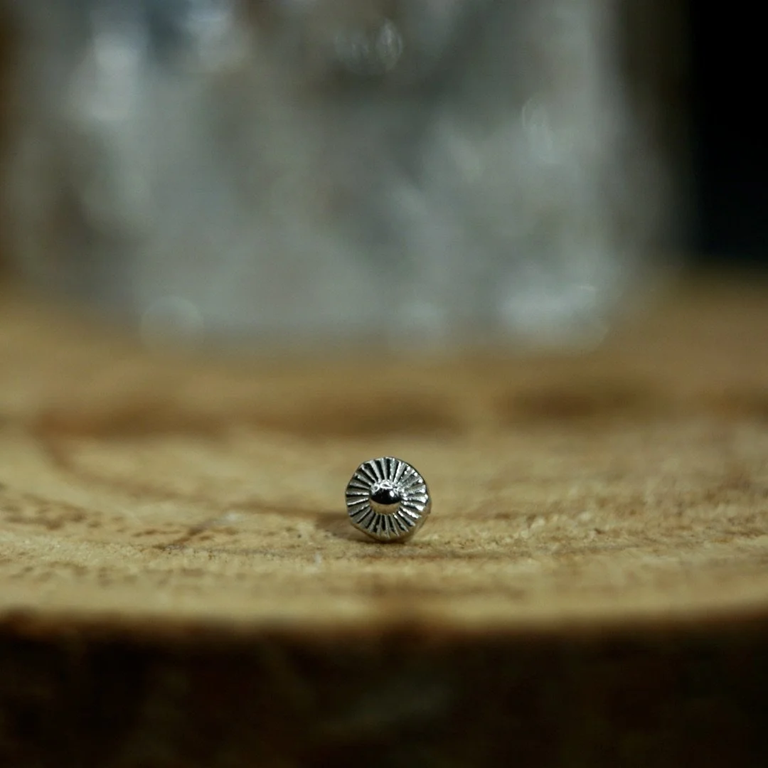 Dew Drop Threadless end by Tawapa — Ceremony Piercing & Fine Jewelry
