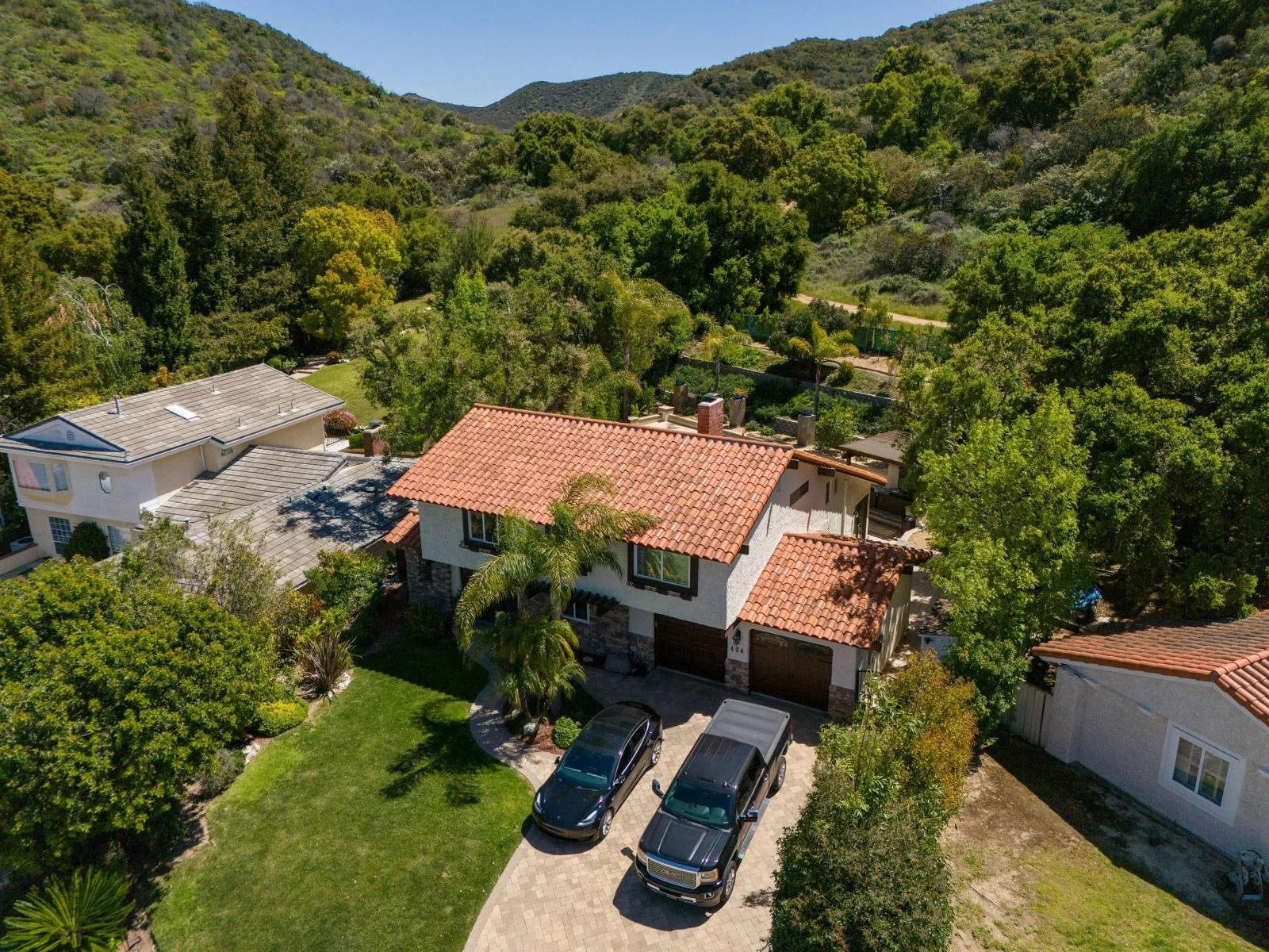 Drone photo of a tile roof after Santa Ana winds in Thousand Oaks