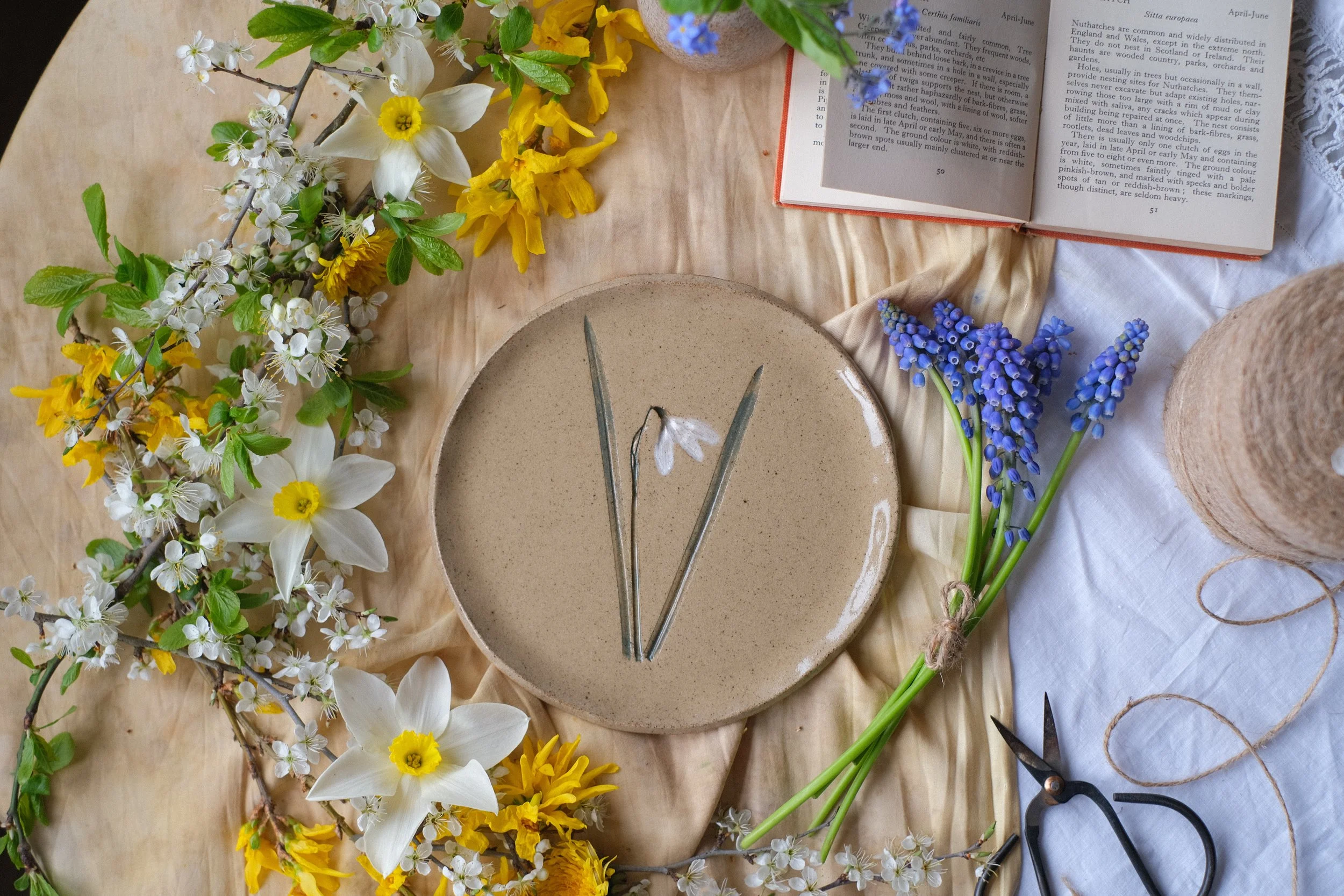 Snowdrop Plate
