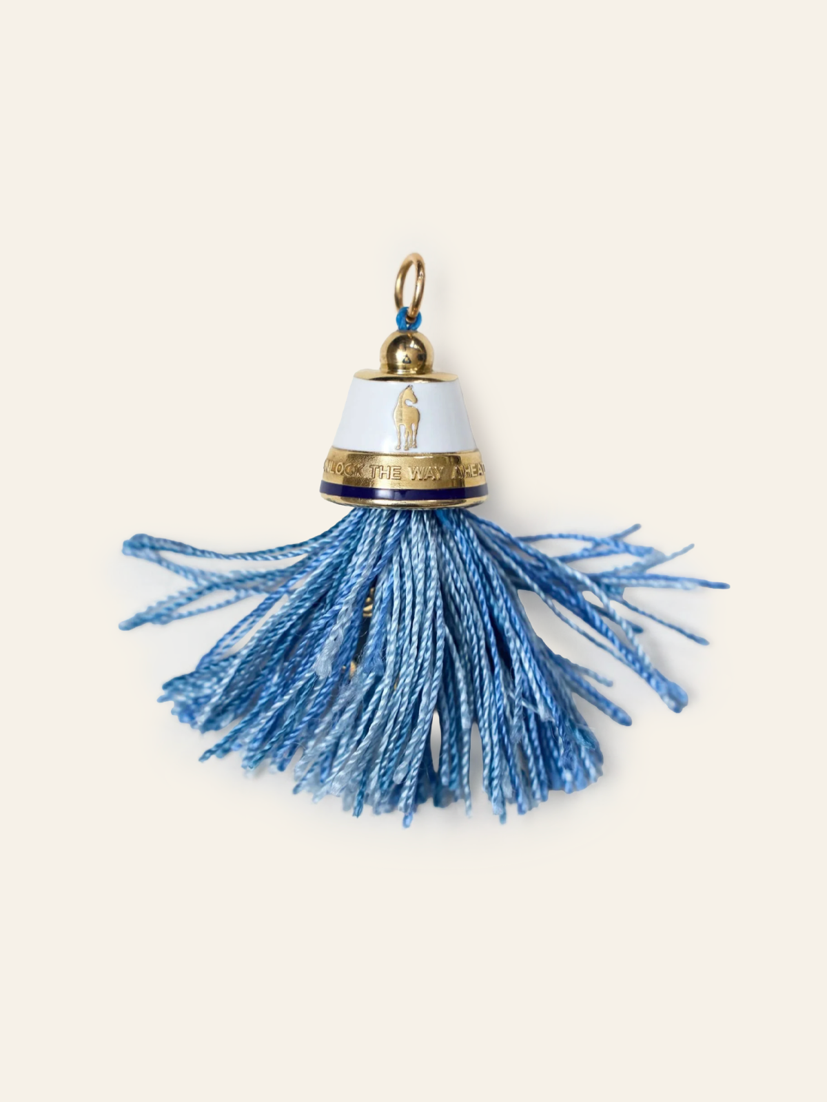 pendant-horse-tassel-white-blue-enamel-2.png