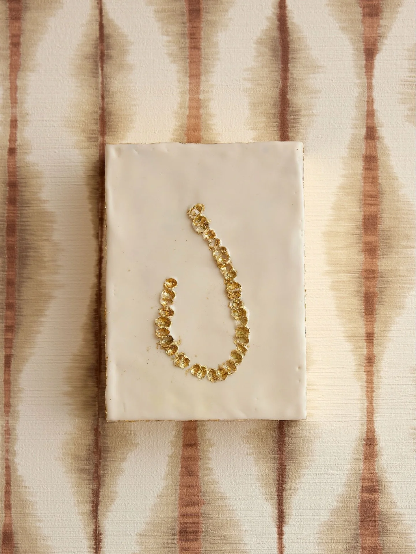 When jewelry and art literally meet on the same surface. I tend to wander down unexpected paths when I&rsquo;m experimenting with materials, and this piece is exactly that kind of detour. I&rsquo;ve worked with wax for years, and one afternoon I had 