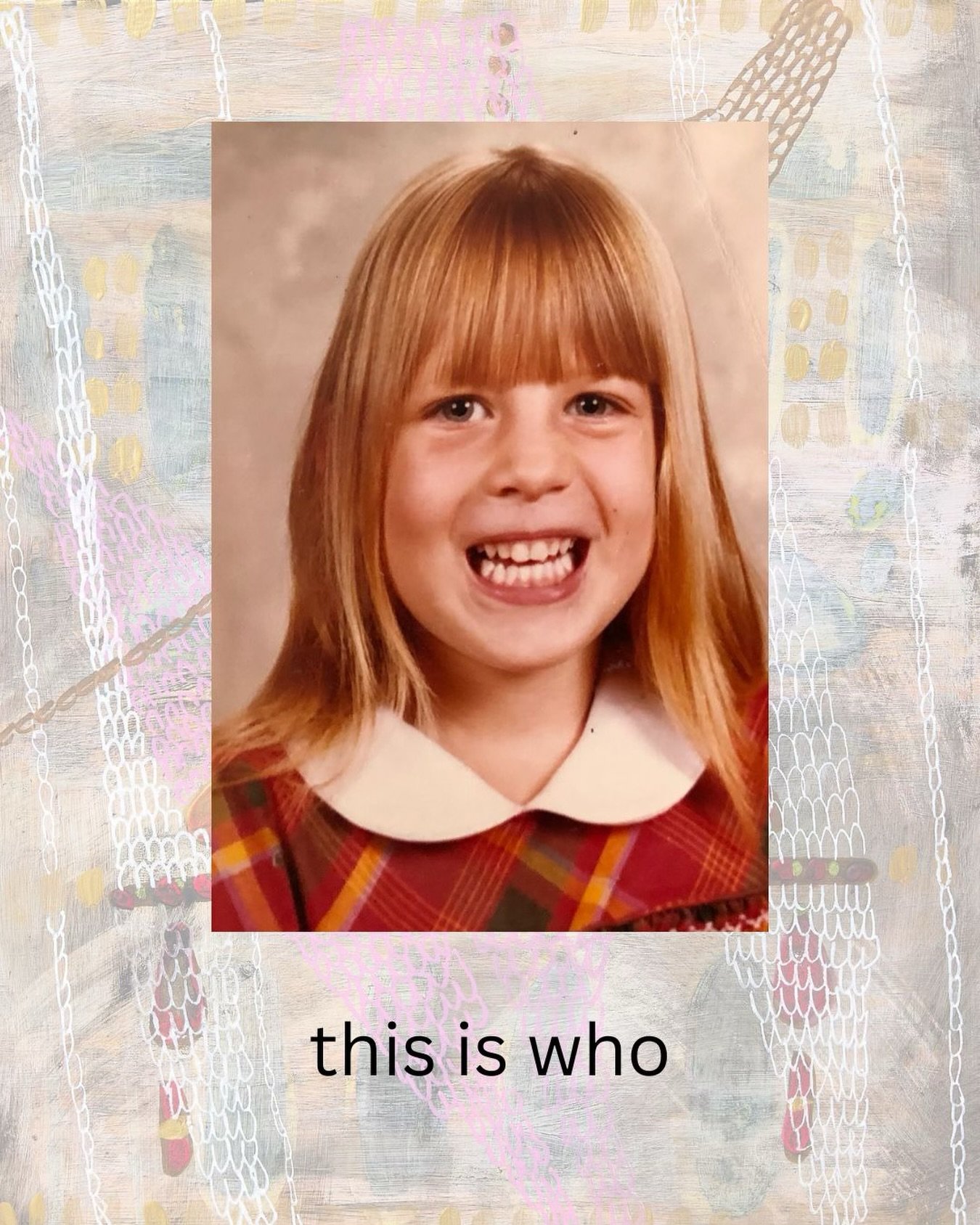 This is who makes the art.
A painter and the designer behind each piece of jewelry, created with intention.

This is who believes creativity has the power to transform even the smallest corner of the world.

And today, I&rsquo;m celebrating another y