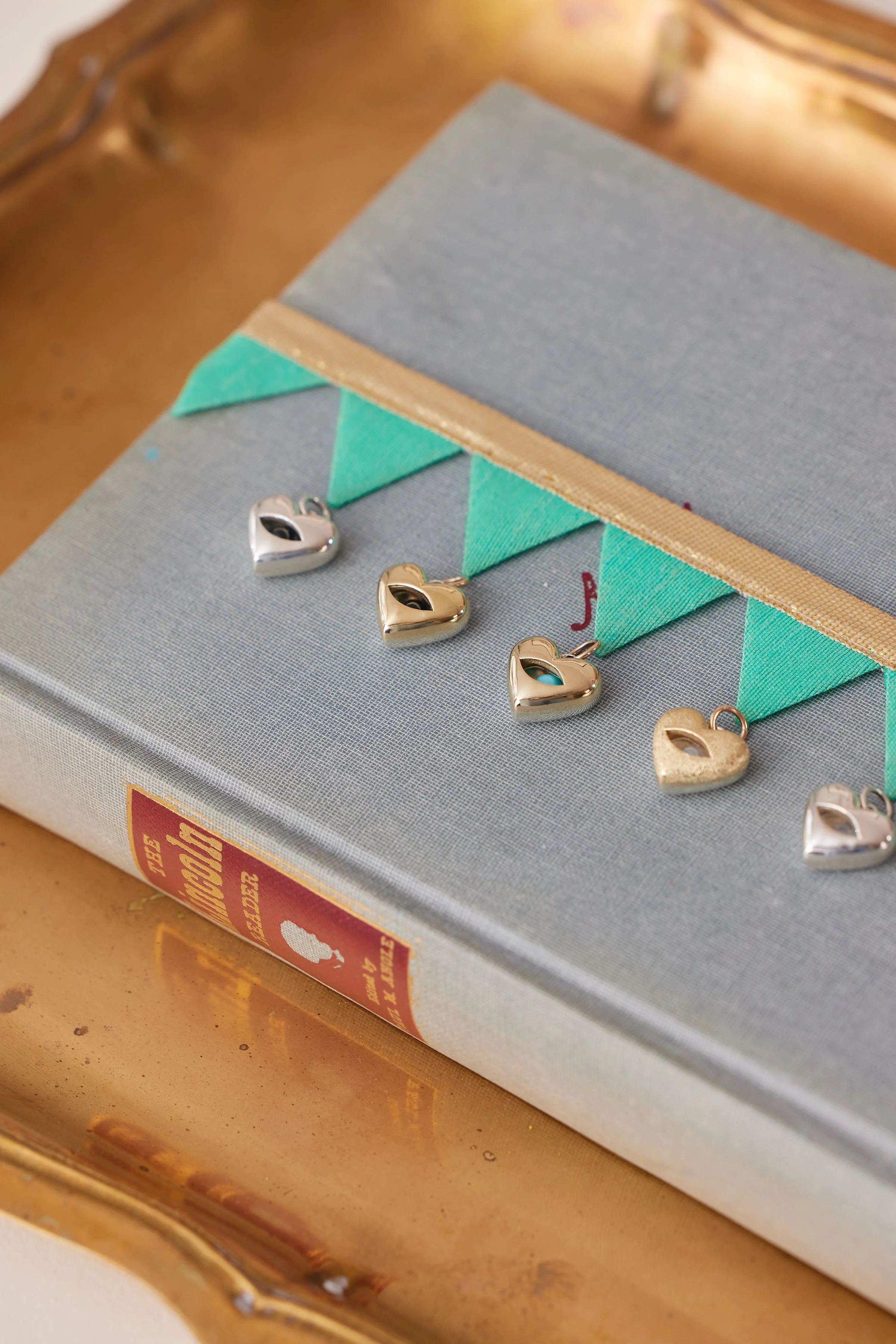 Sterling Silver Moving Eye Heart Pendant