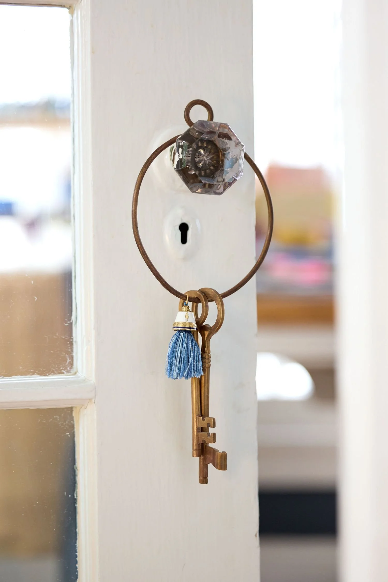 14K-gold-horse-pendant-styled- on-key-chain.jpg