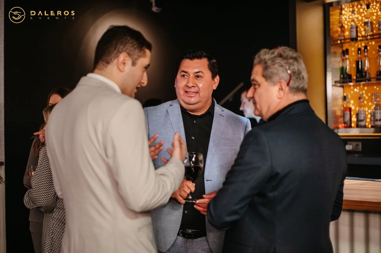 DE HOR (Jan 16) - by Alison 79 Large.jpeg