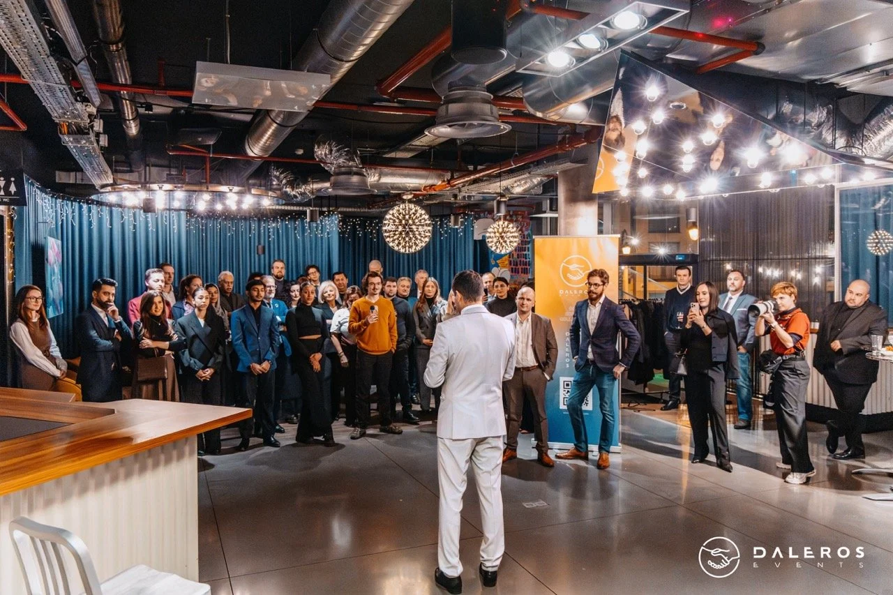 DE HOR (Jan 16) - by Alison 77 Large.jpeg