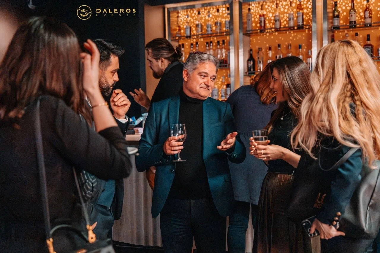 DE HOR (Jan 16) - by Alison 43 Large.jpeg