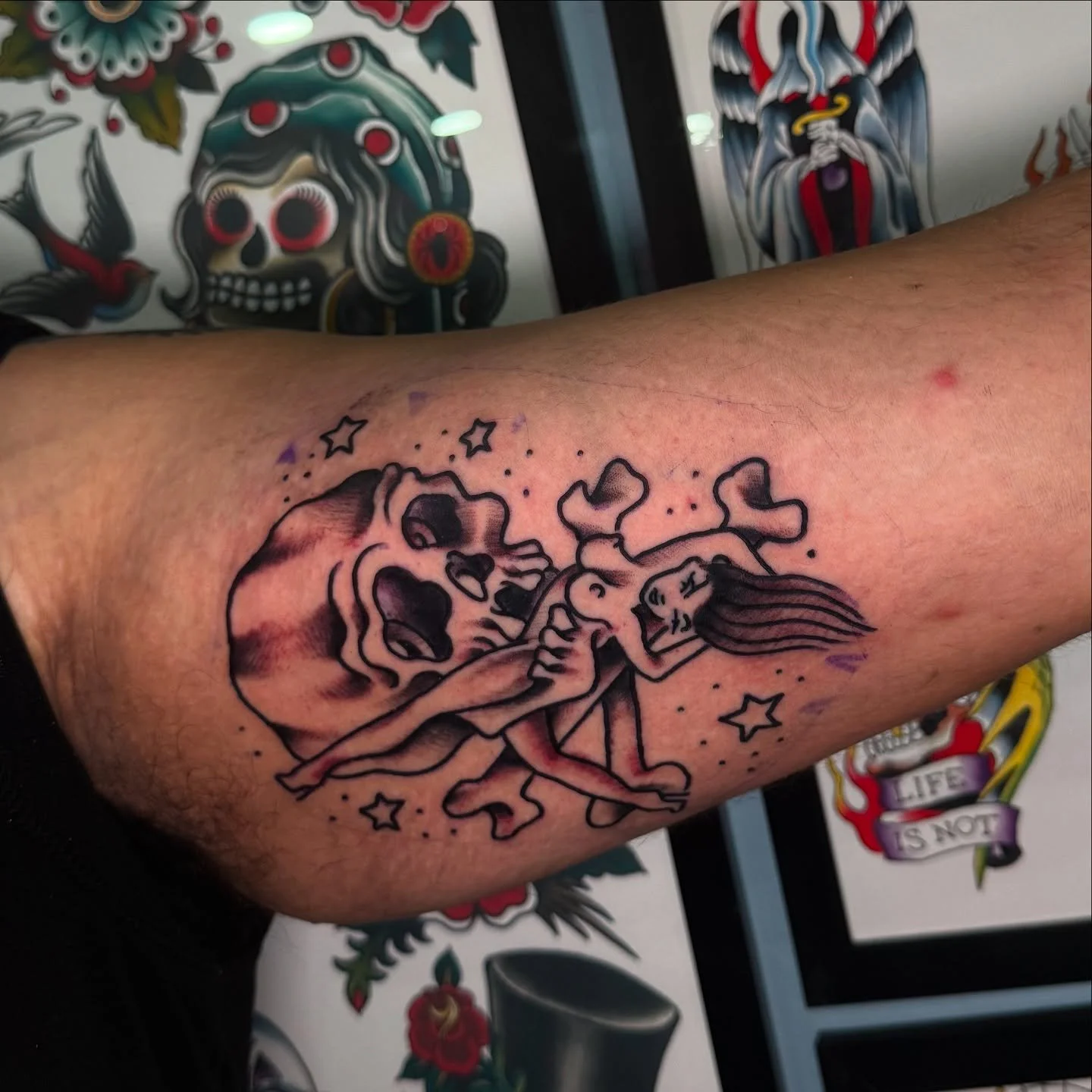 Tattoo at Cry Baby Tattoo in Fort Myers, FL
Walk-ins always welcome!
π 1953 Colonial Blvd
π (239) 887-2438
π crybabytat2.com
βΈ»
#CryBabyTattoo
#FortMyersTattoo
#BoldWillHold
#TraditionalTattoo
#AmericanTraditional
#finelinetattoo
#ThighTattoo
#N