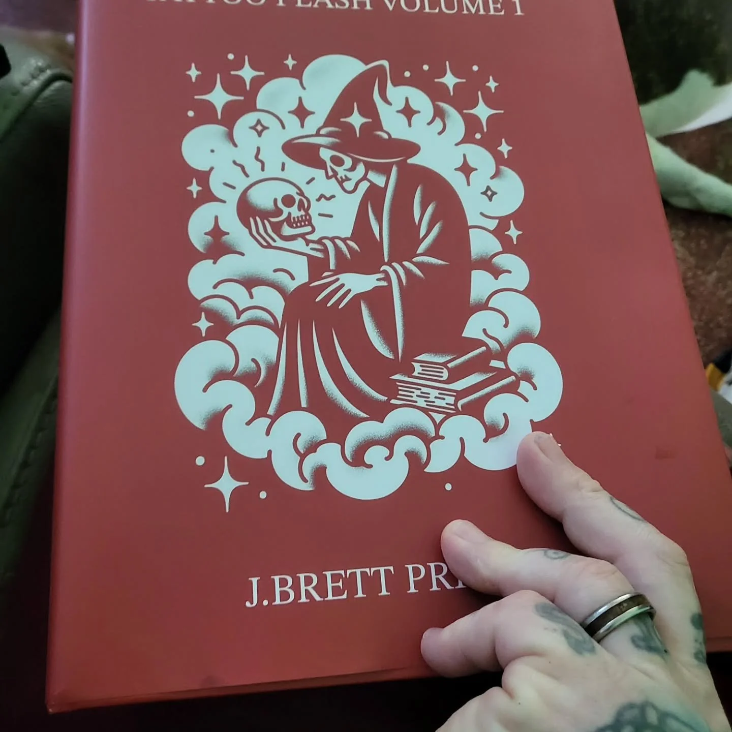 Big thanks to @jbrettprincetattoos for my new book!!! Its got tons and tons of rad designs!!! So come check it and all of our other rad designs out