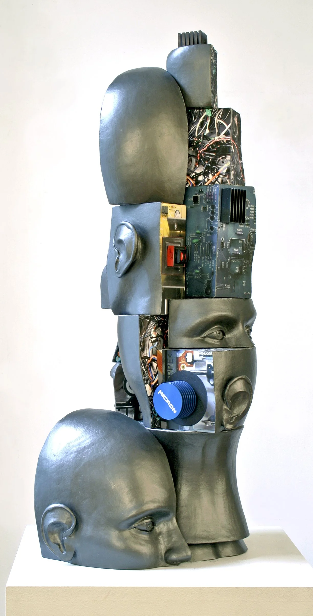 2_Lay_2013_cyberdouble.jpg