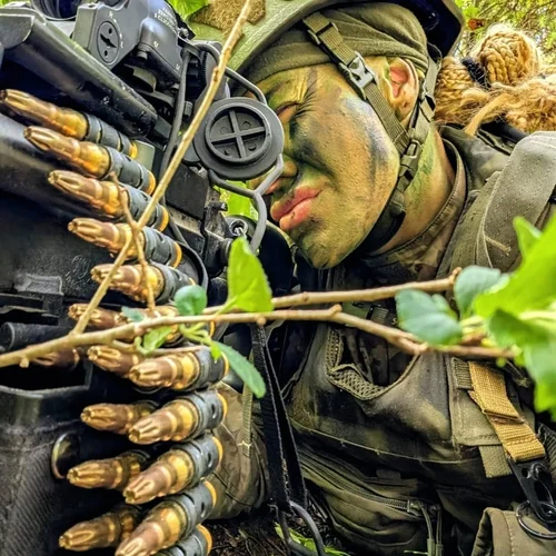 Eglė Gerulaitytė as a machine gunner in Company 206 of the Lithuanian Armed Forces