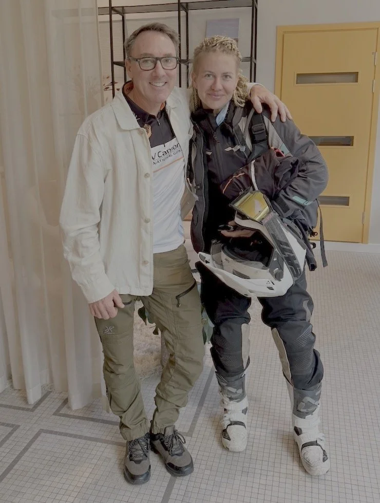 Taylor_and_Elgé_in_Studio.jpg