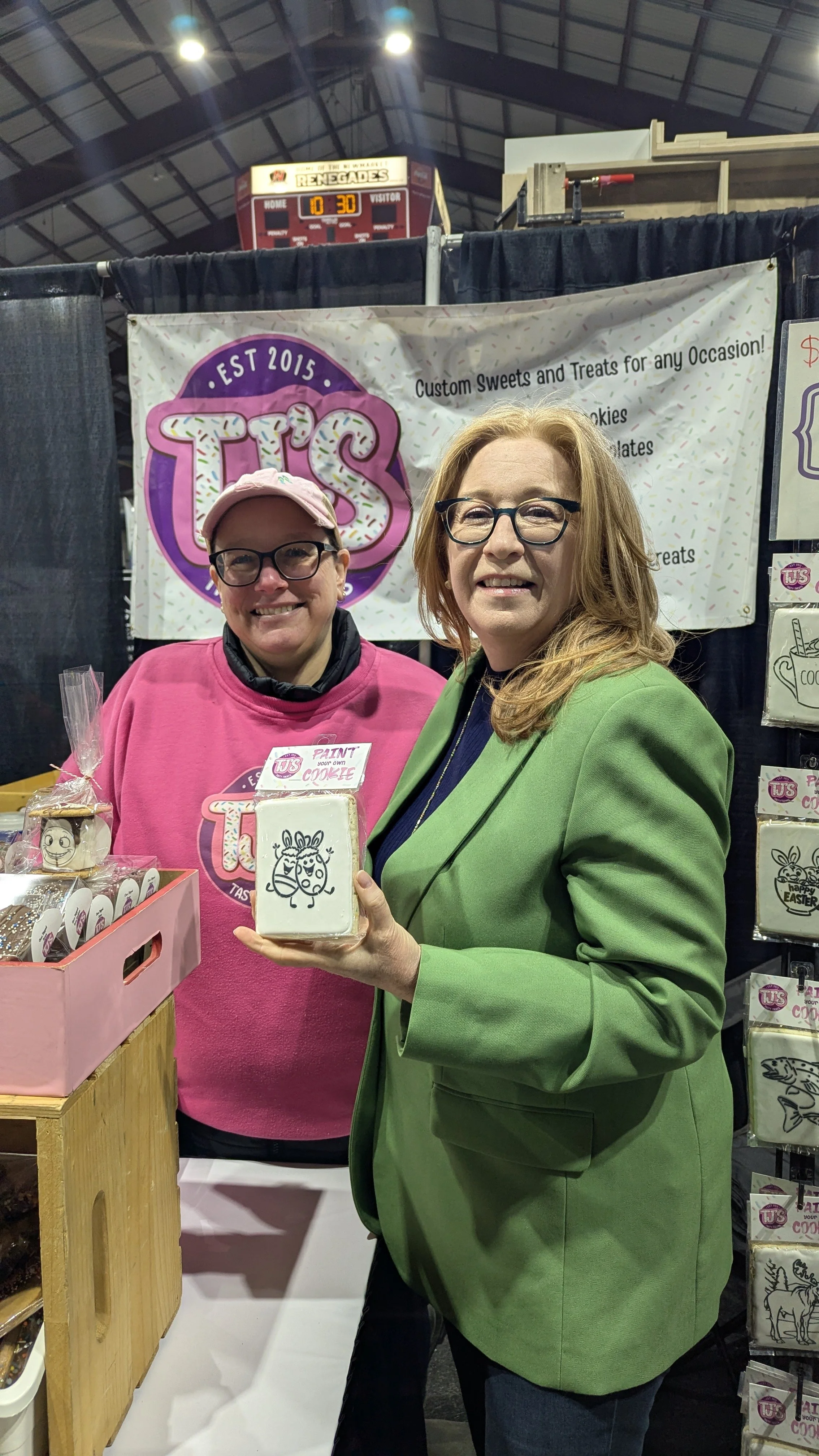 Newmarket home show best cookies in town.jpg