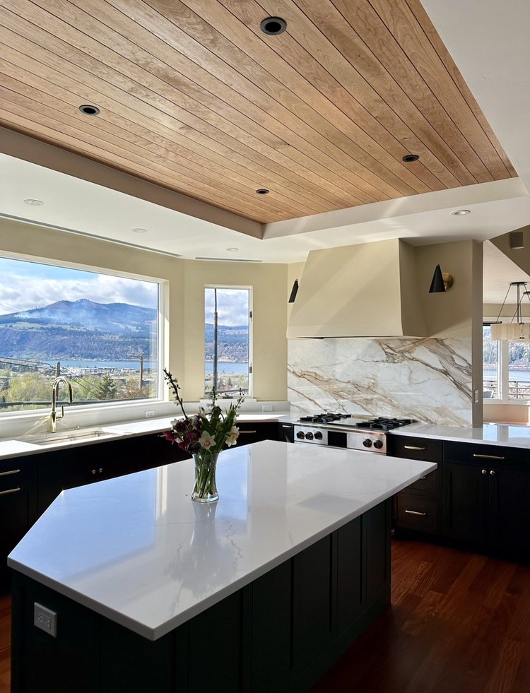 Timeless Riverview Interior Design in Hood River: Kitchen, Lime Plaster ...