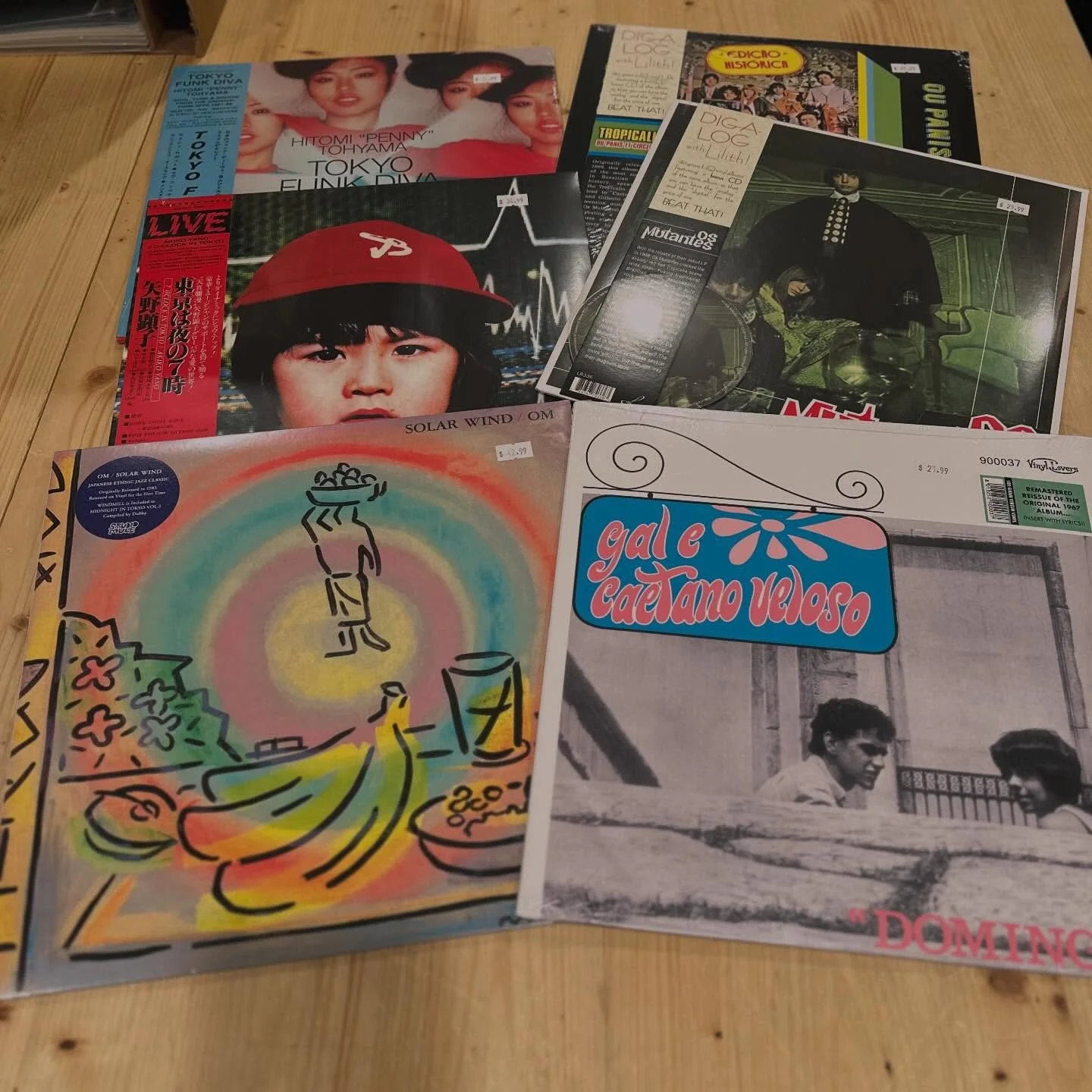 Still months to go &lsquo;til the World Cup in Philly, but we&rsquo;re always representing at RF. 

Some new Japanese and Brasilian titles, picked just for you. 🇯🇵🇧🇷