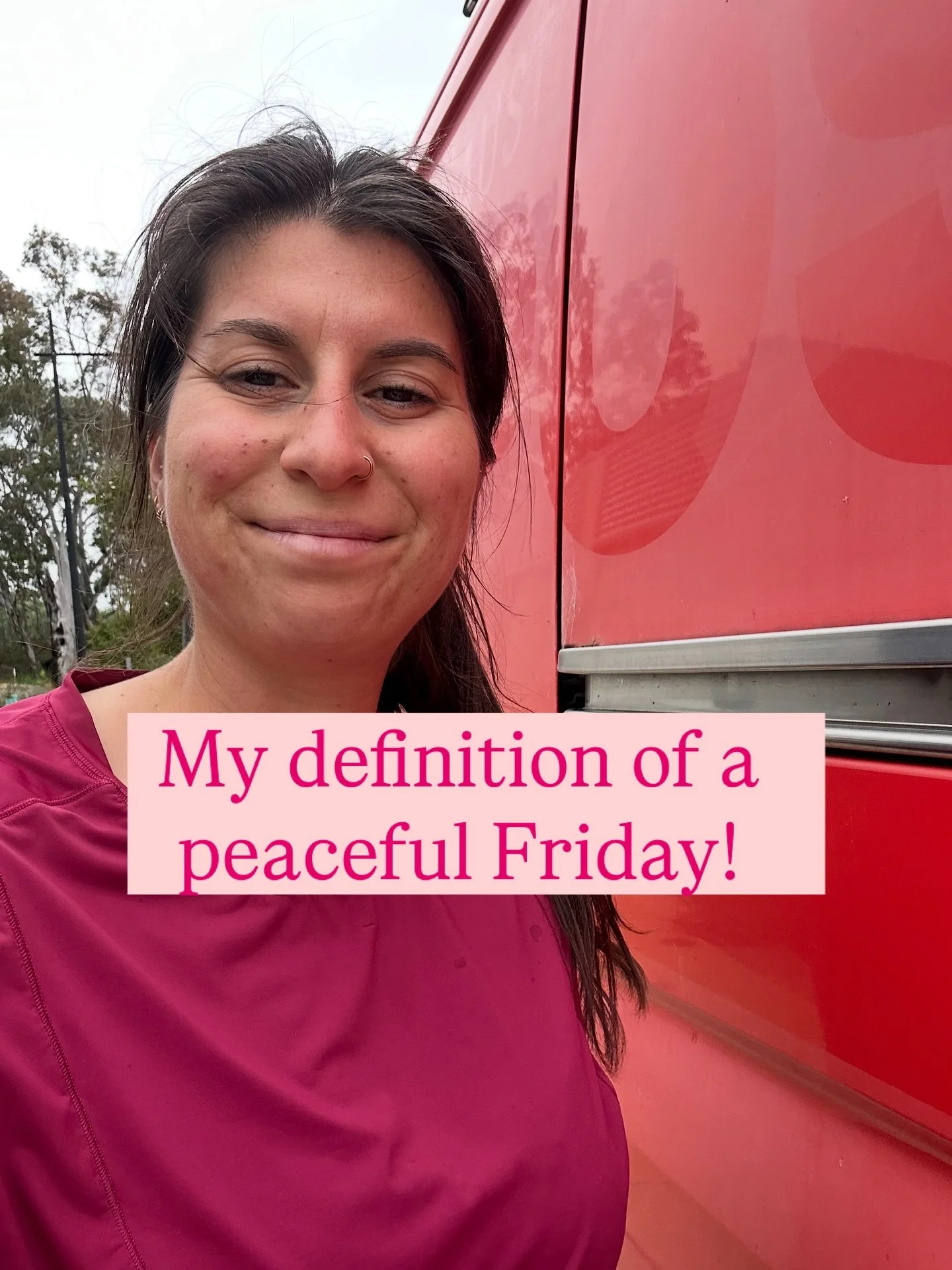 Your favourite French Ecotherapist had the most productive day in peaceful and mindful ways! 

🦋 Ecotherapy Sessions 
🪴 Gardening
🫑 Mediterranean Cuisine 

I wonder how do you take care of yourself in slow and relaxing ways? 

Let me know down in 