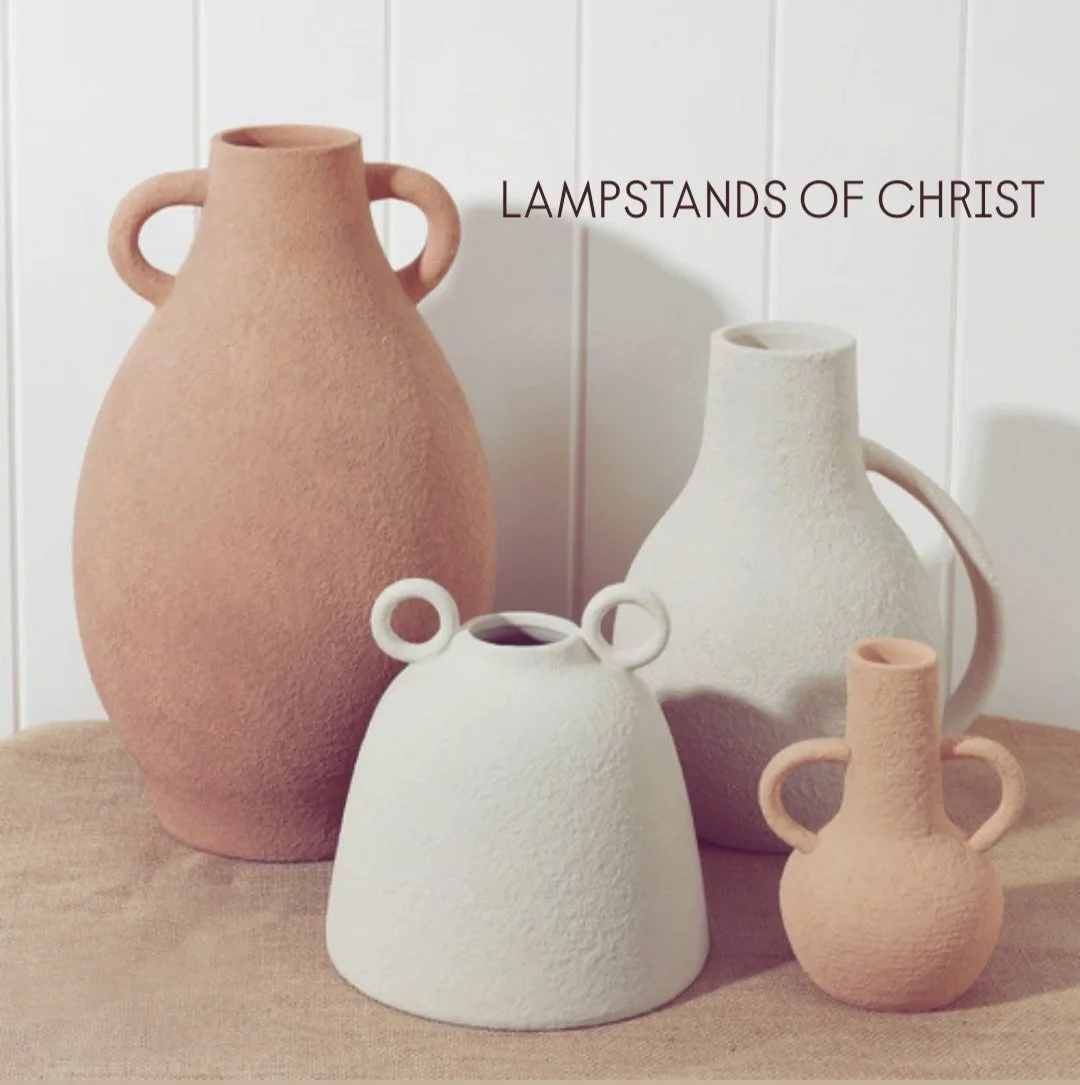  Lampstands