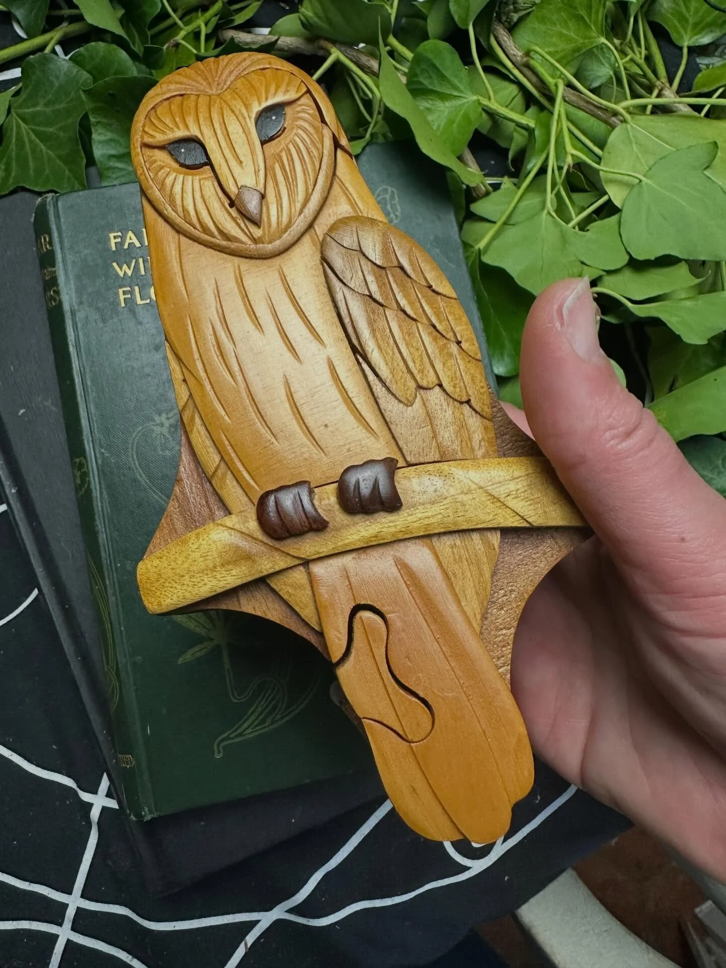 Raven&rsquo;s gift guide day 9! How about an altar set? This is one of my very favourites - the mini altar tools are hidden inside a vintage barn owl puzzle box! There&rsquo;s a tiny wand, athame, chalice, pentagram, god and goddess and an owl altar 